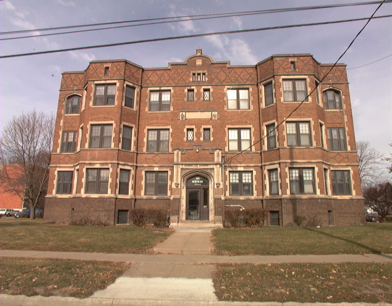 A photo of the Norman Apartment building in Des Moines.