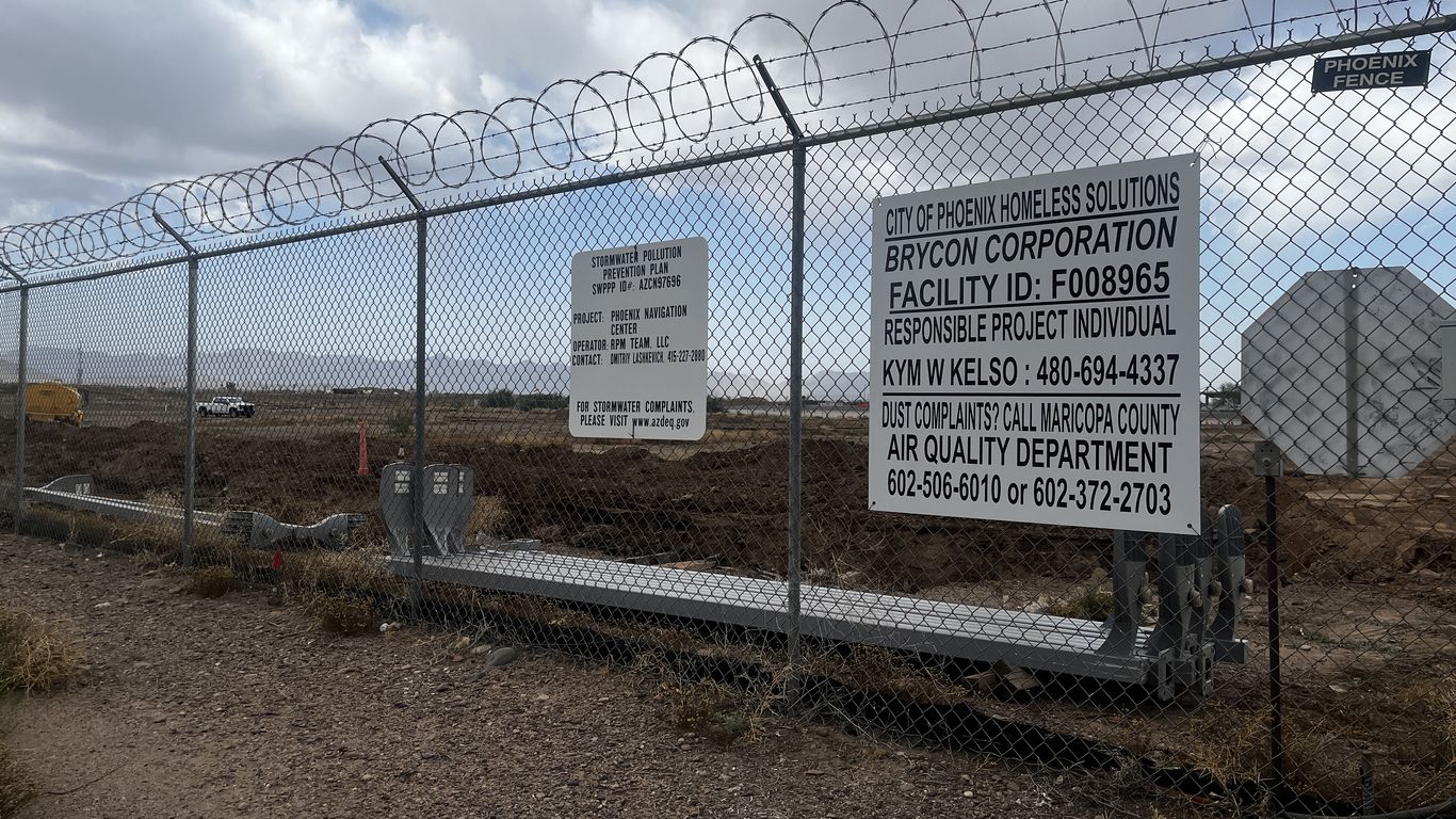 400 promised homeless shelter beds in Phoenix aren't ready for summer heat - Vimarsana News
