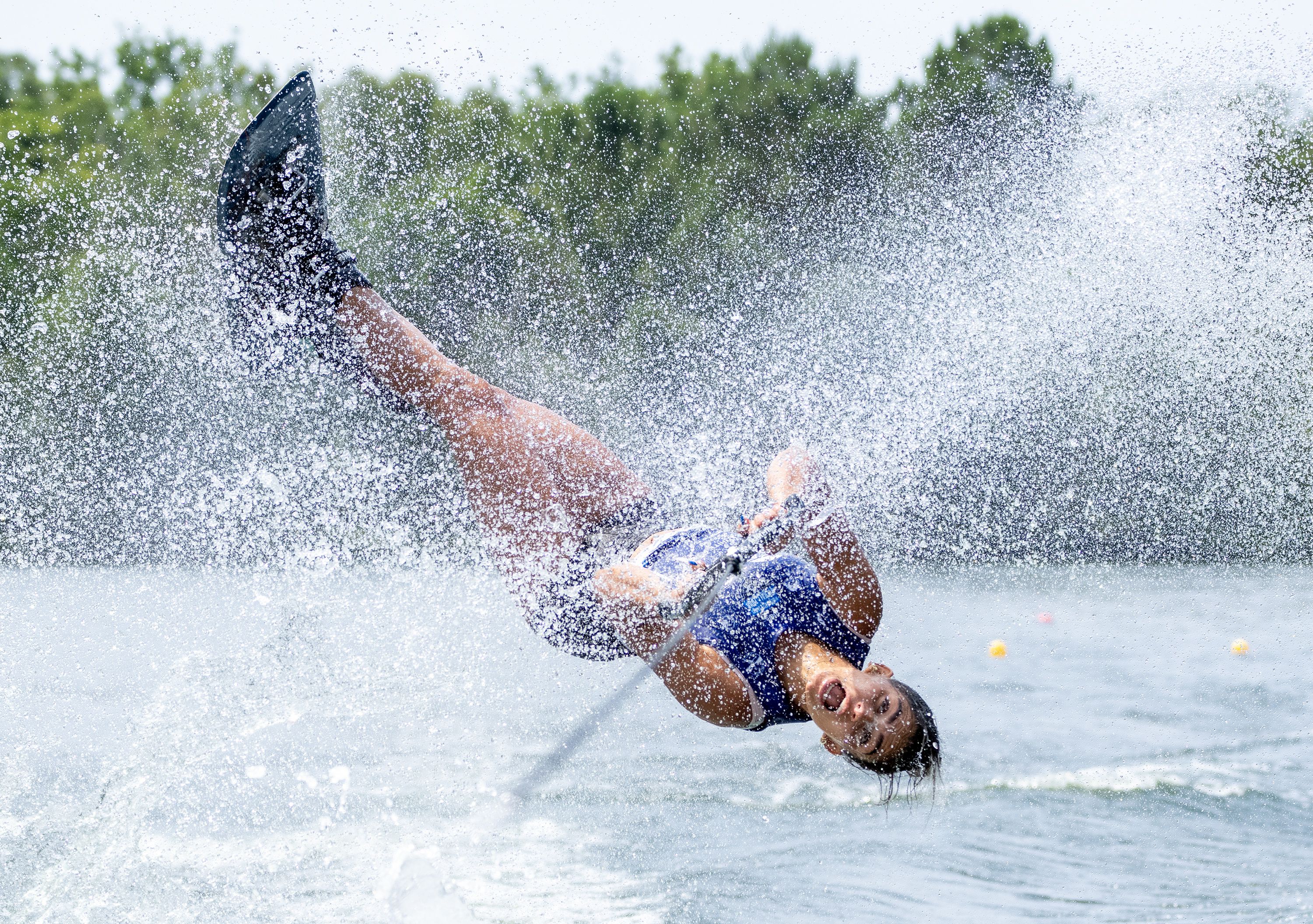 waterskiier upside down