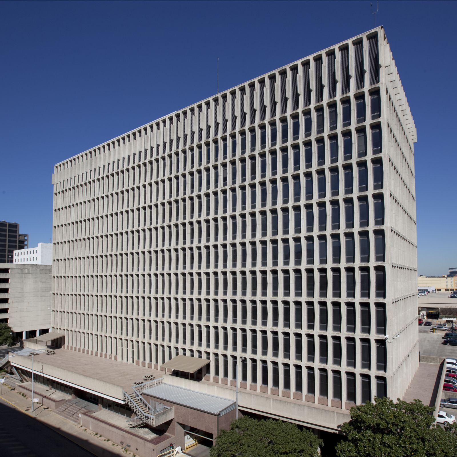 Federal buildings in Austin could be sold by Trump administration - Axios  Austin