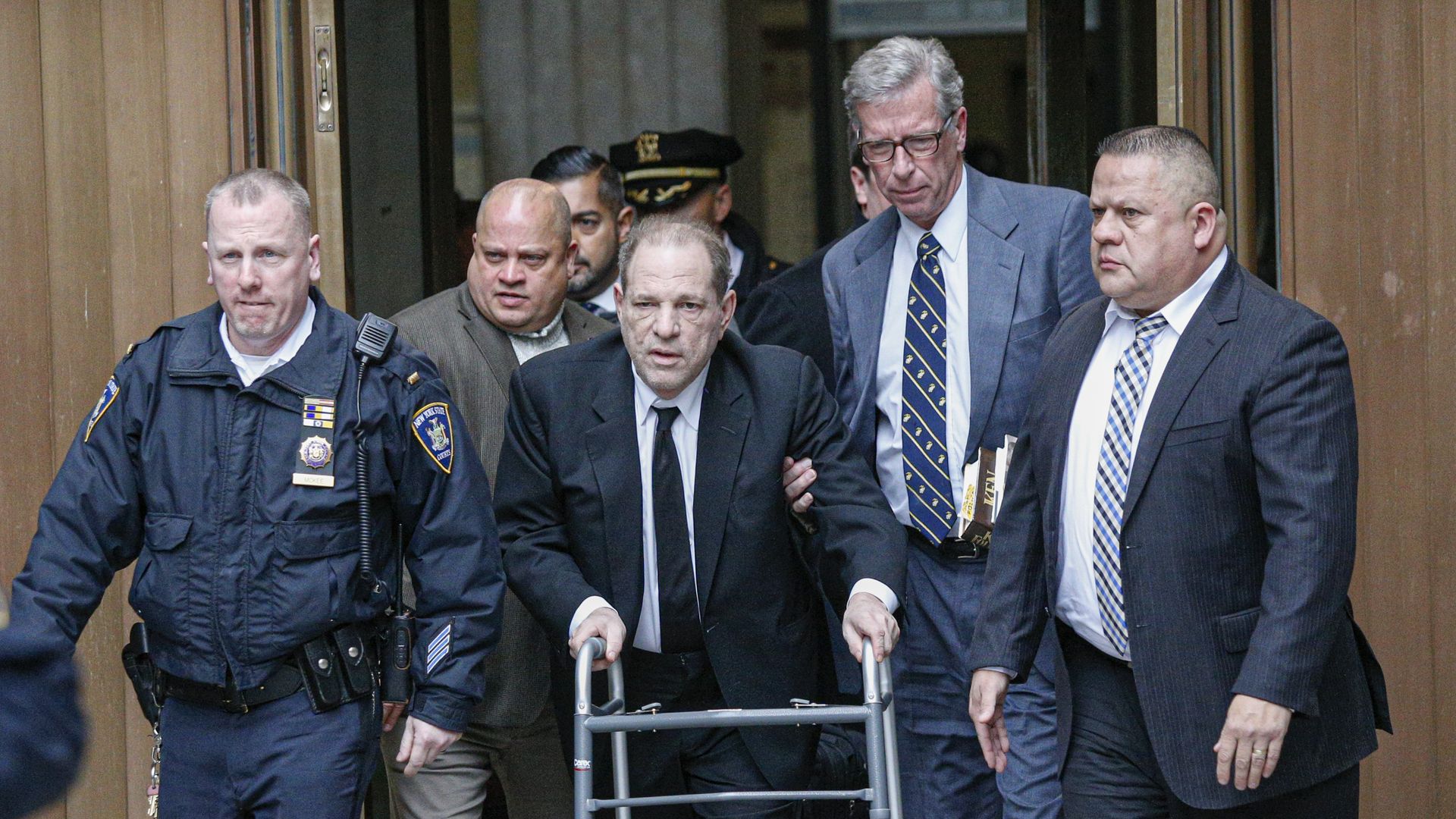 Harvey Weinstein leaving court