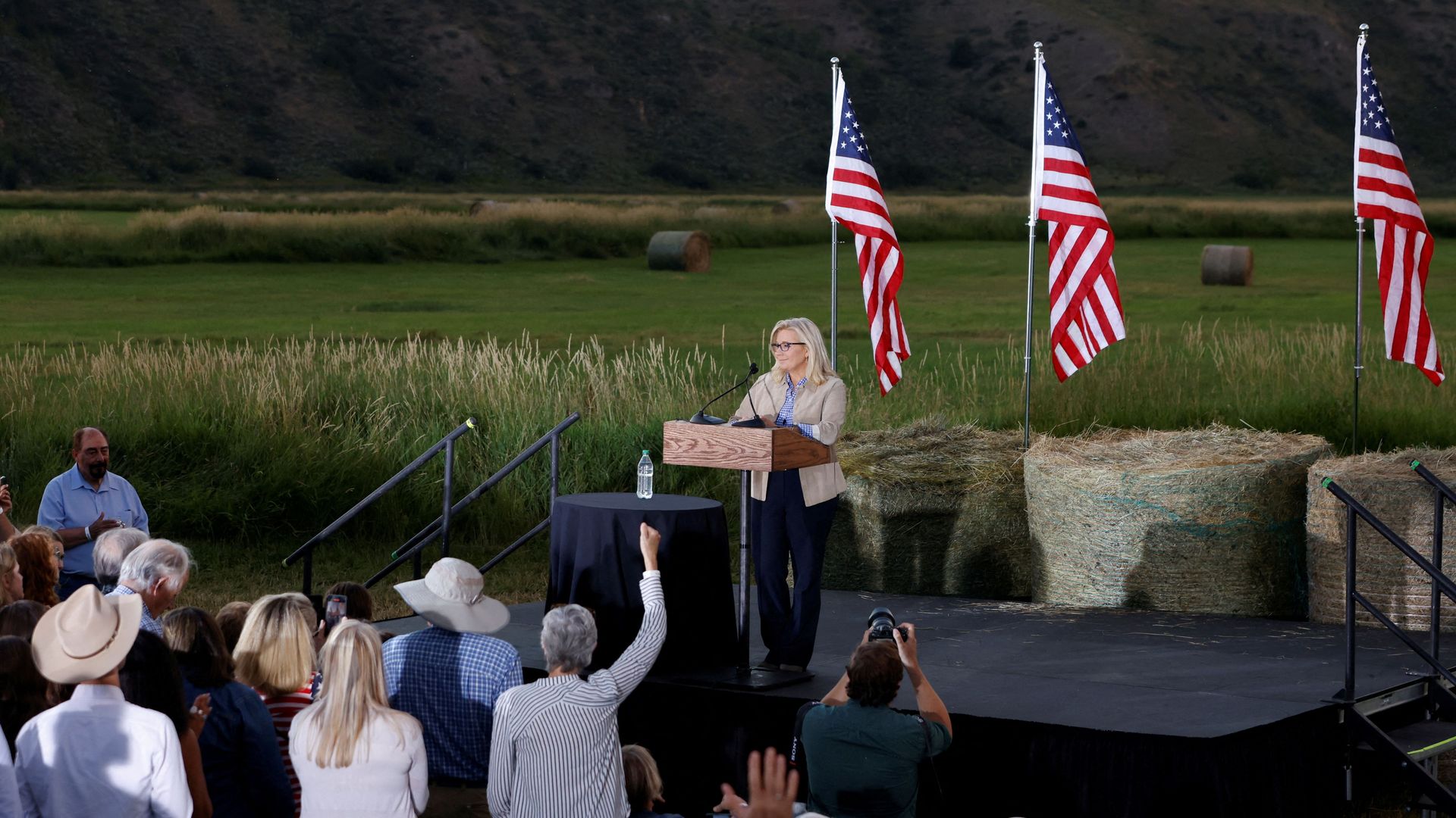 Image of Liz Cheney speaking. 