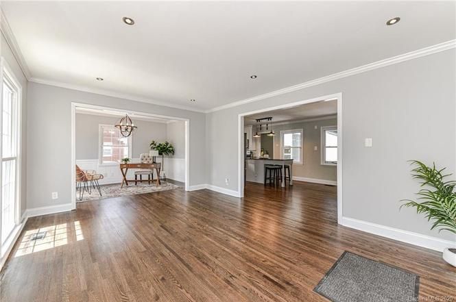 4231 Maypole Ct interior