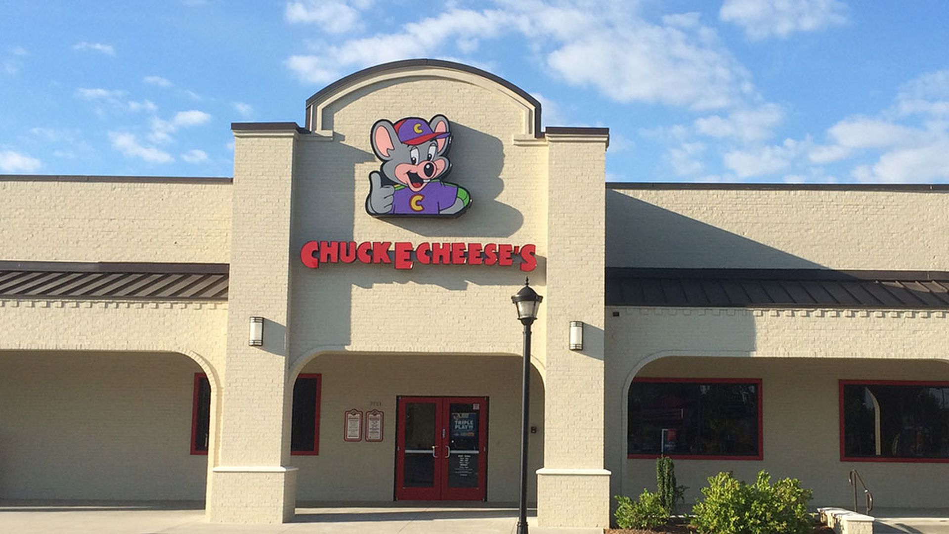 Evolution of young guy to dad. 7 reasons to stop googling “what to do with  kids in Charlotte” - Axios Charlotte, image size:1920x1080