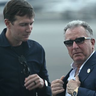 U.S. and Ukraine hold marathon talks in Miami on Trump's peace plan