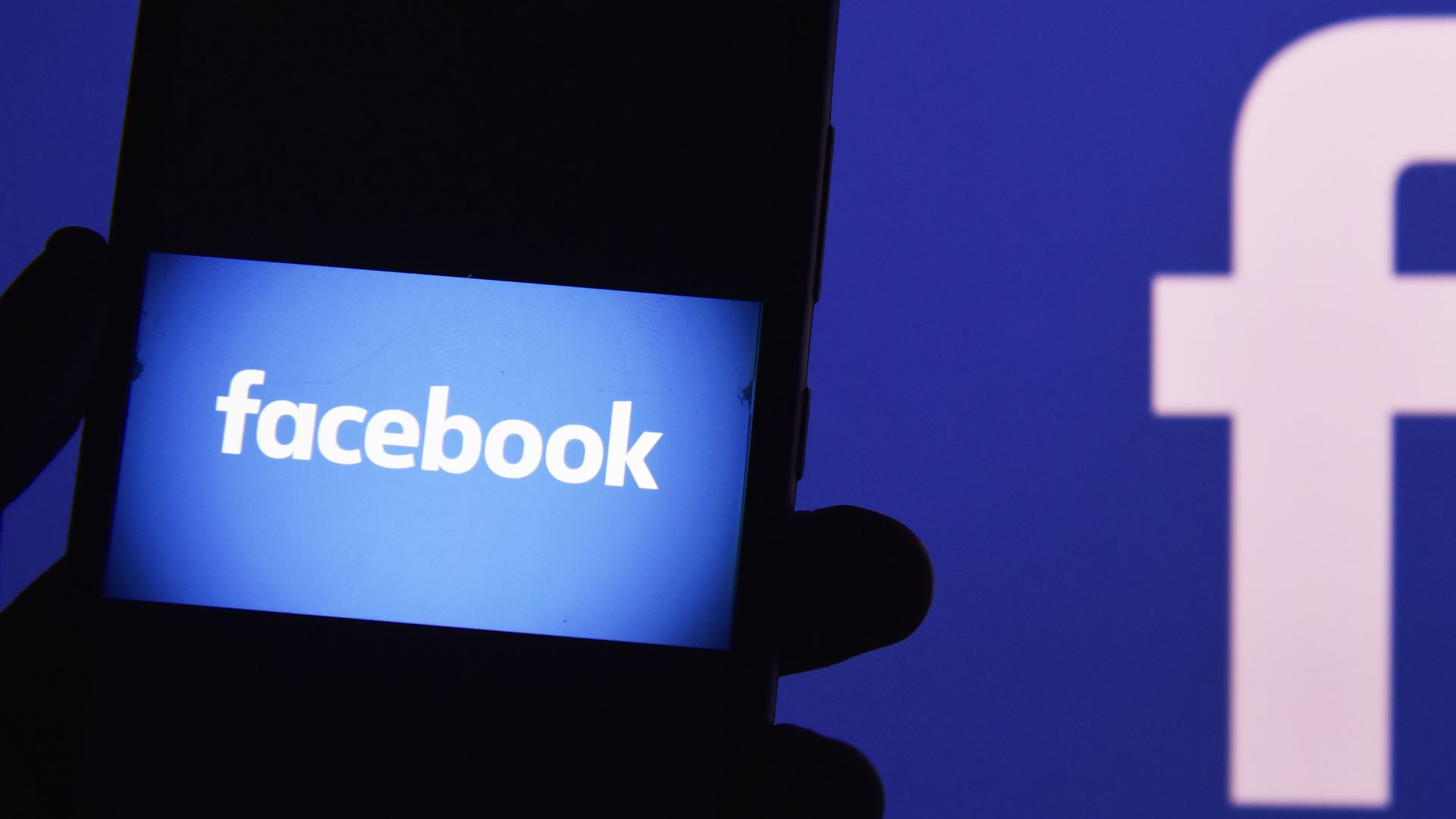 In this photo illustration Facebook logo can be seen, Kolkata, India.