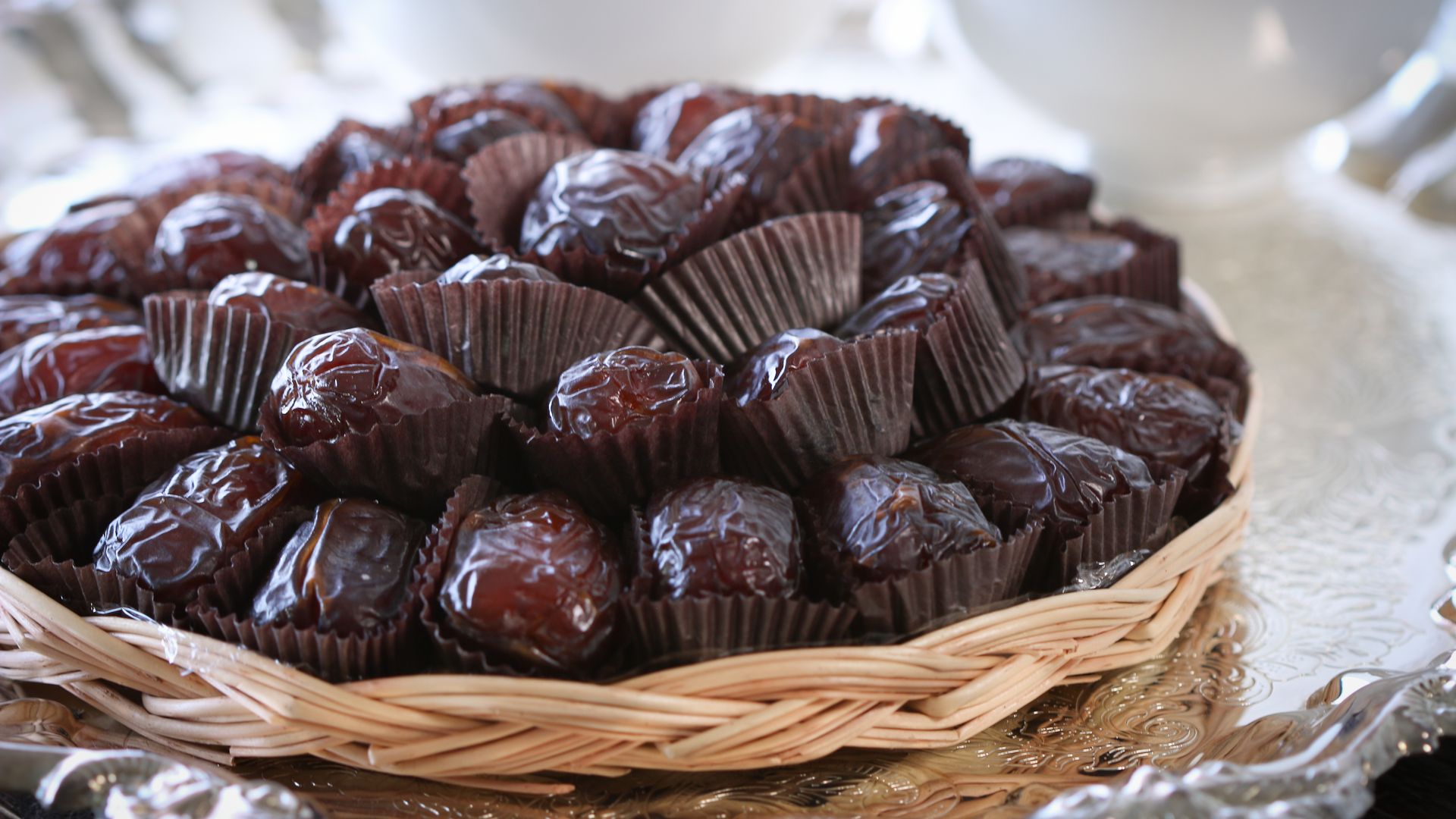 A pile of dates.