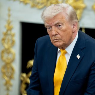 Trump considers "winding down" Iran war without opening Hormuz Strait