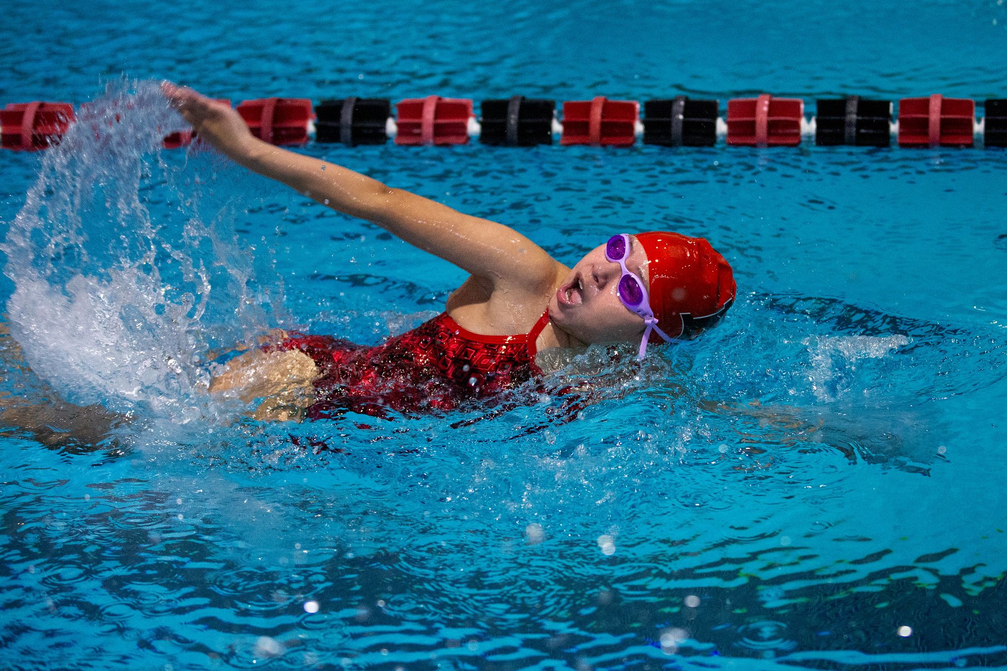 A photo of Ashley Vazquez-Hernandez swimming.