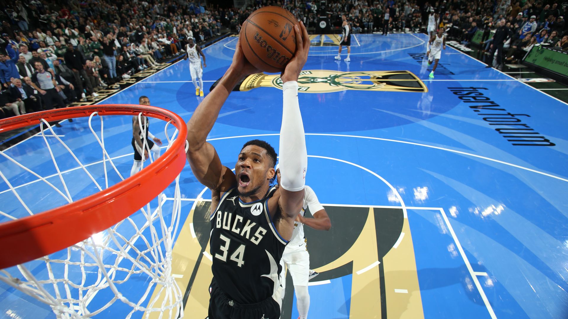 Giannis Antetokounmpo #34 of the Milwaukee Bucks dunks the ball during the game against the Indiana Pacers during a Emirates NBA Cup on November 22, 2024 at Fiserv Forum Center in Milwaukee, Wisconsin. 