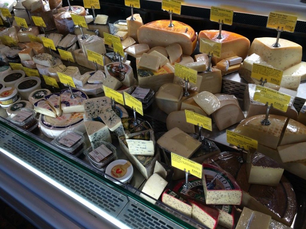 Earl's Grocery cheese