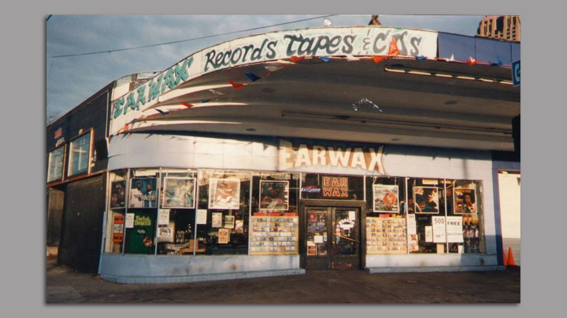 Earwax Records storefront