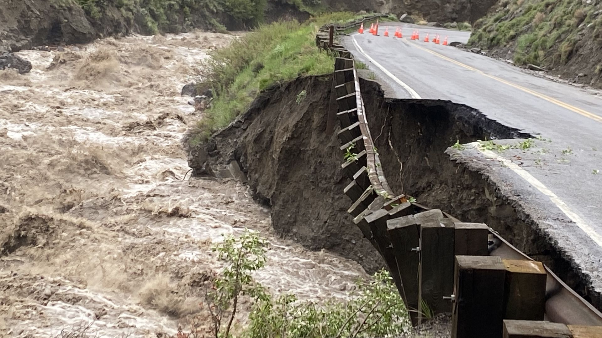 High water levels in the Gardner River alongside the North Entrance Road.