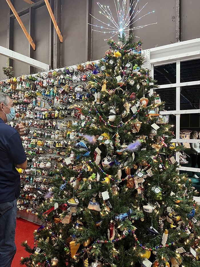 christmas mouse ornament shop southern christmas show