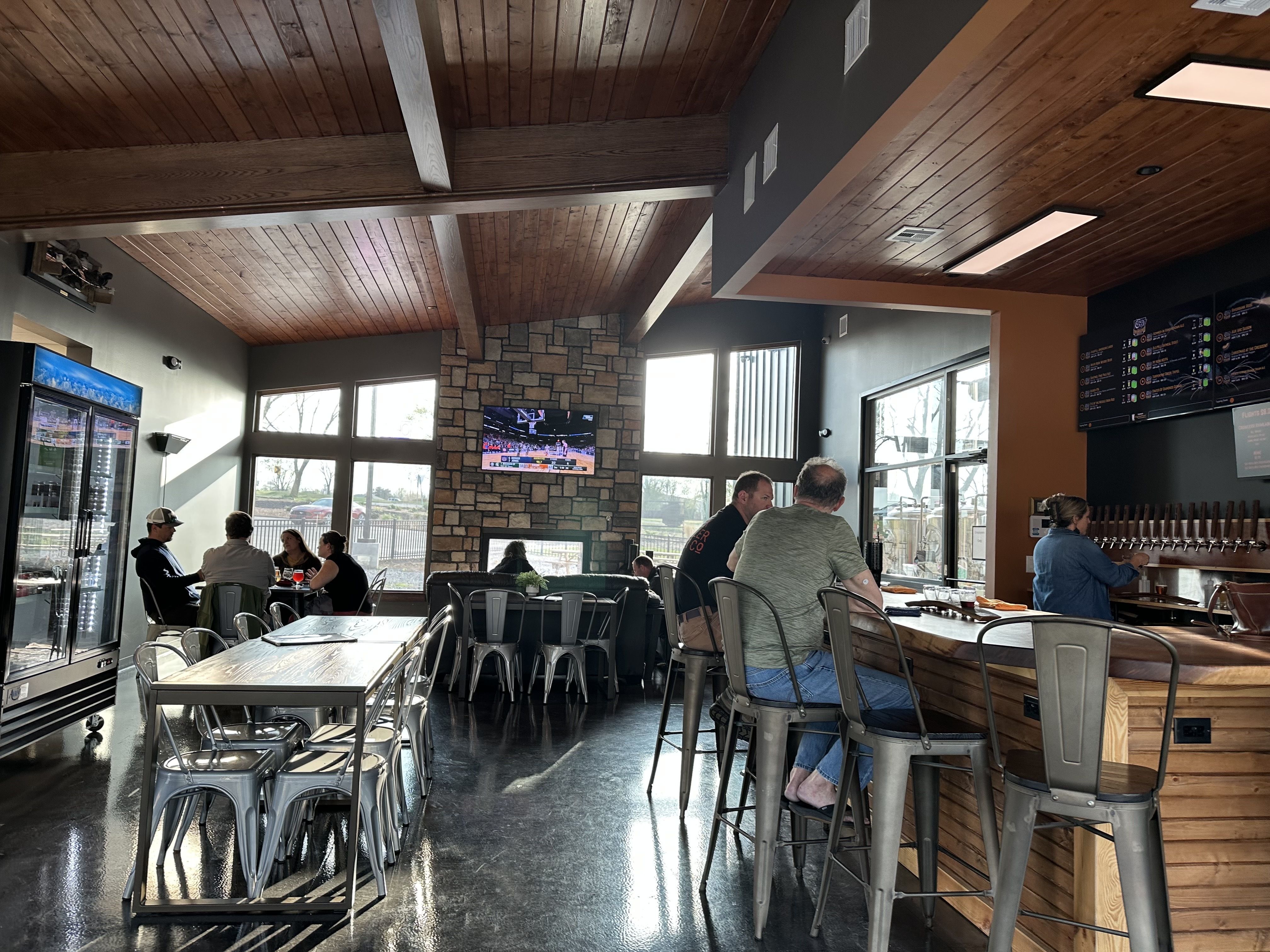 photo inside Black Howler