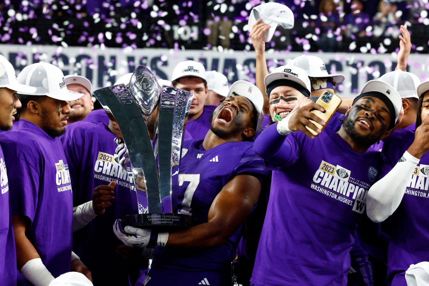 Washington Huskies head to Sugar Bowl and a shot at national title - Axios  Seattle