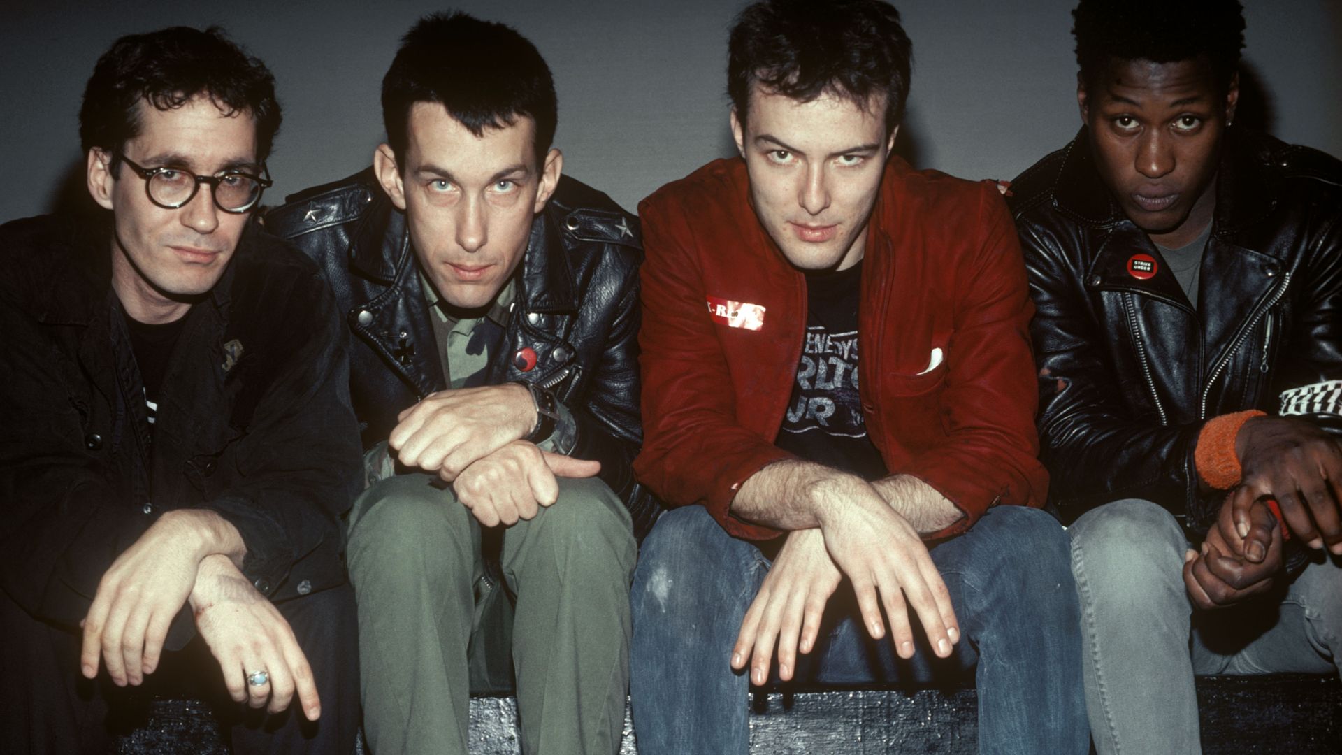 Photo of DEAD KENNEDYS (Photo by Peter Noble/Redferns)