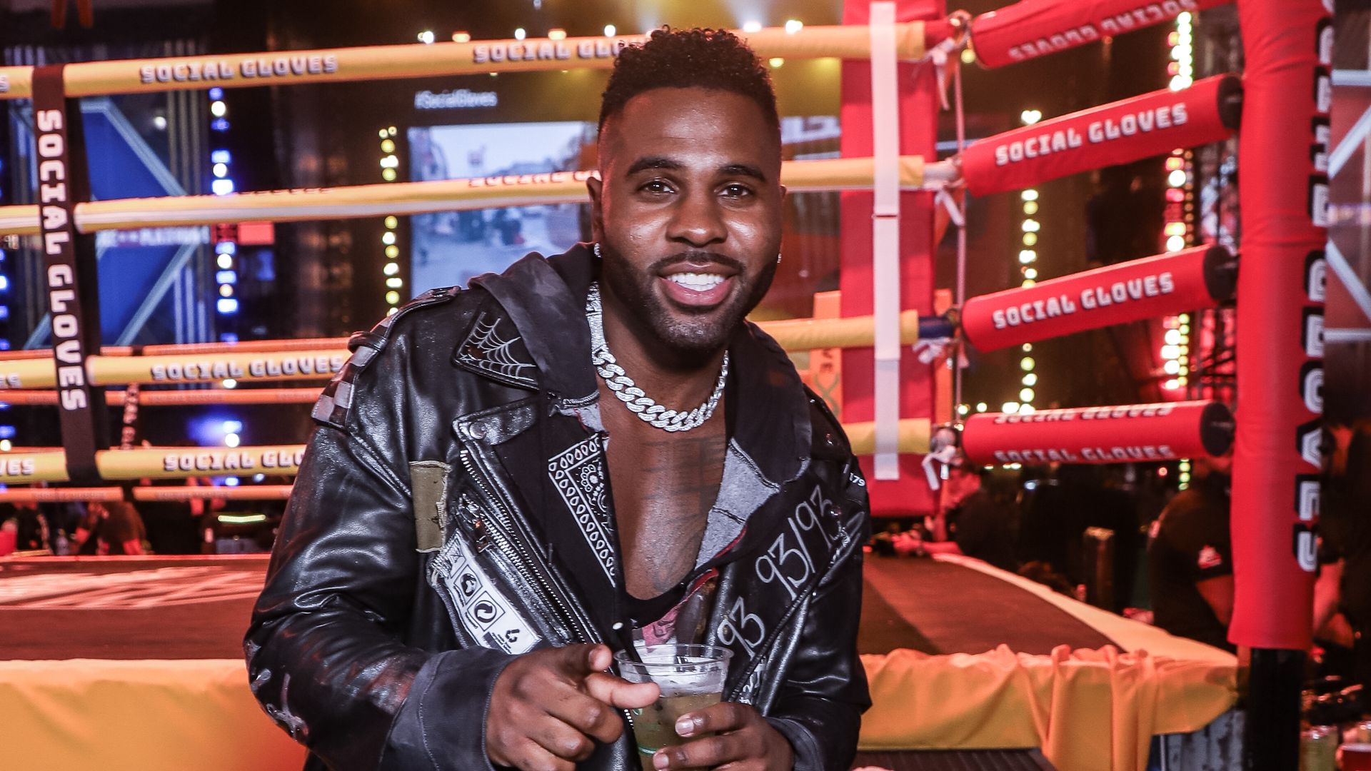 Jason Derulo attends LivexLive's Social Gloves: Battle Of The Platforms PPV Livestream at Hard Rock Stadium on June 12, 2021 in Miami Gardens, Florida.