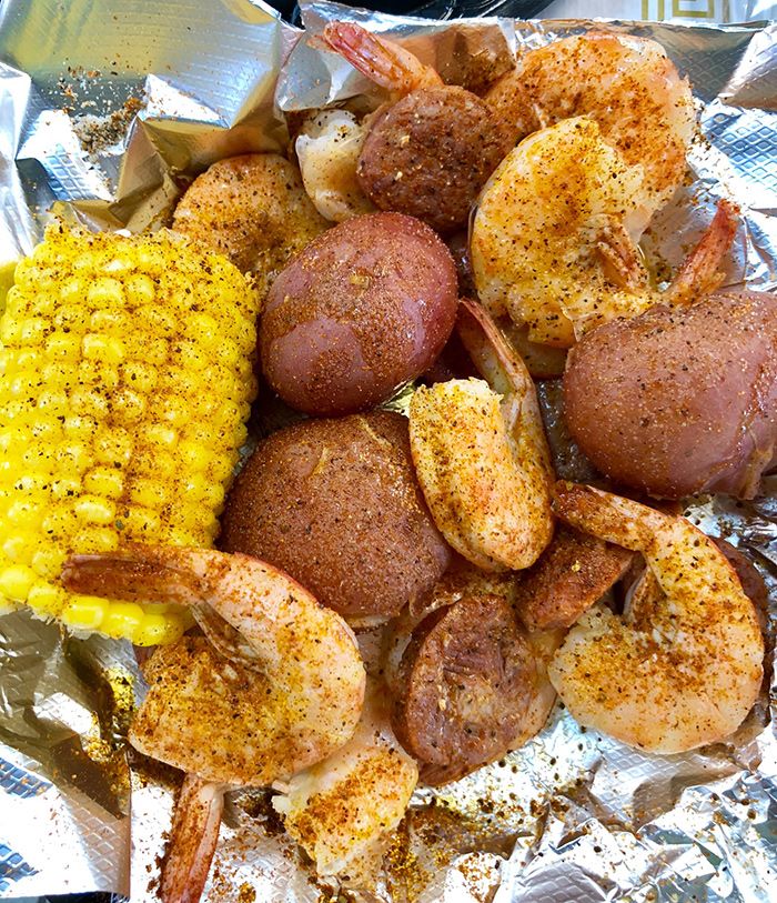 low-country-boil-charlotte-po-boys