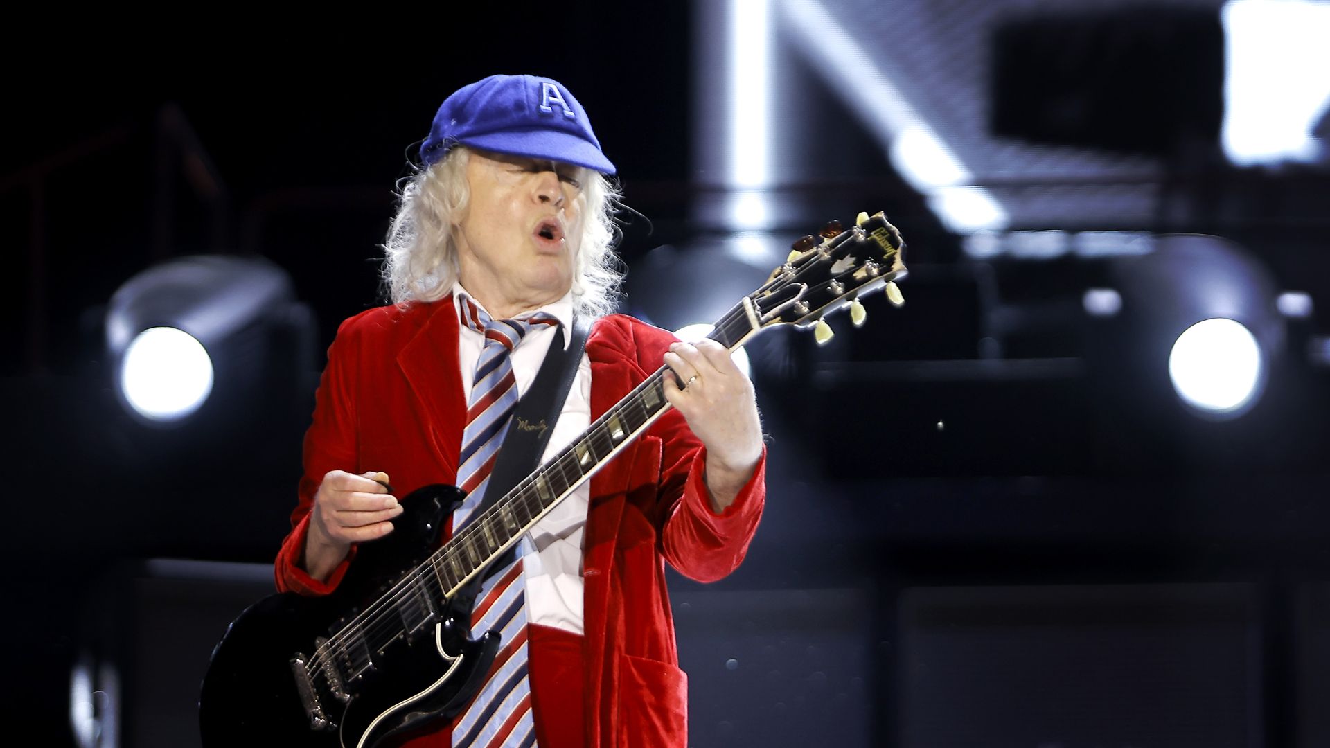 AC/DC returns to Cleveland for 