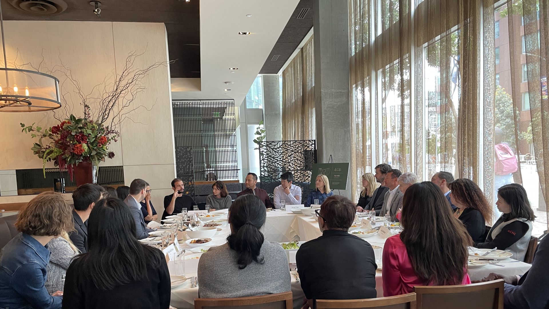 Roundtable of panelists at Axios' Expert Voices lunch