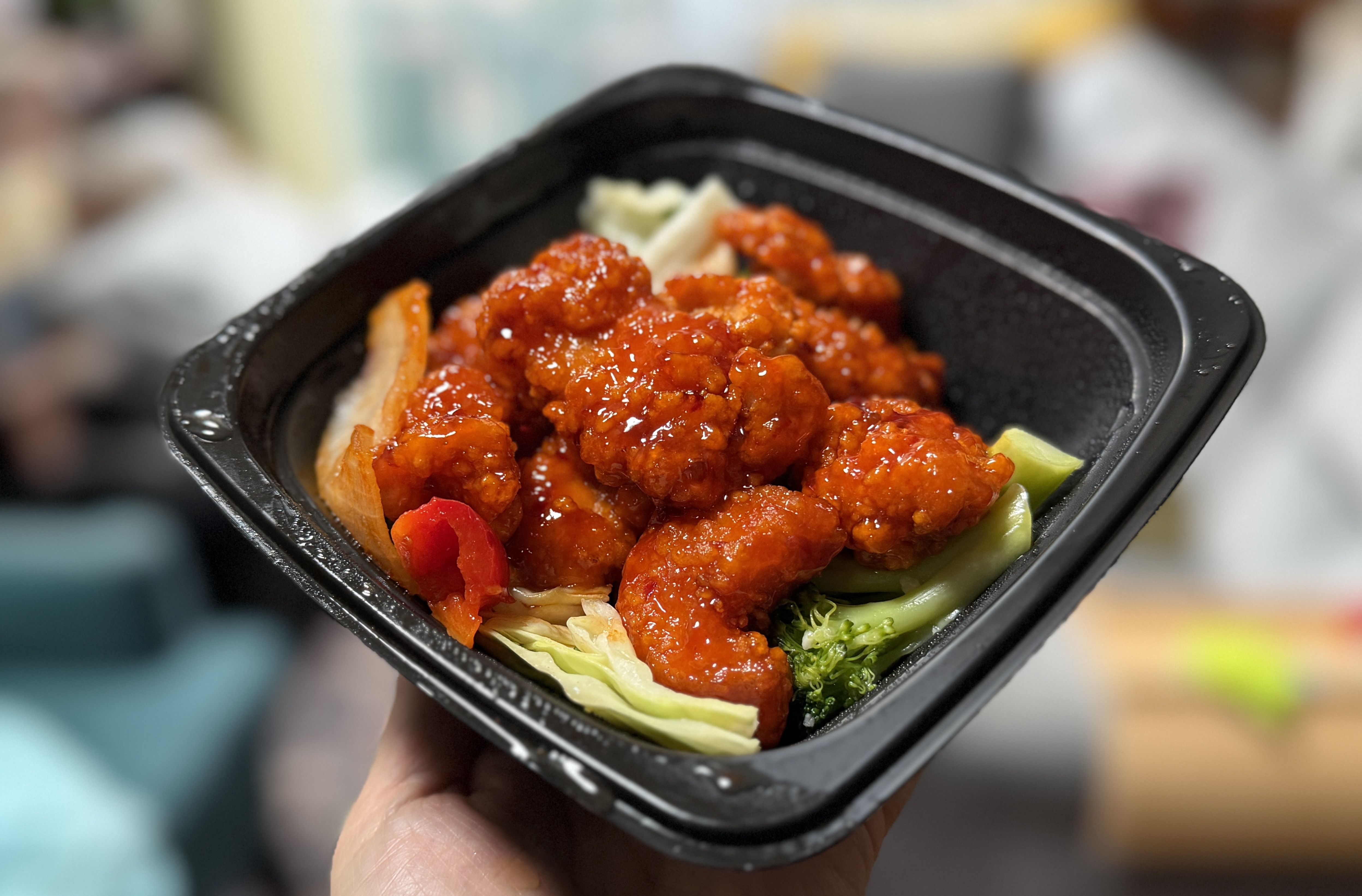 【1621】DICE　ダイス　BANK BK34570　バンク　箱潰れ Panda Express Buldak Dinamite sweet and sour chicken at new