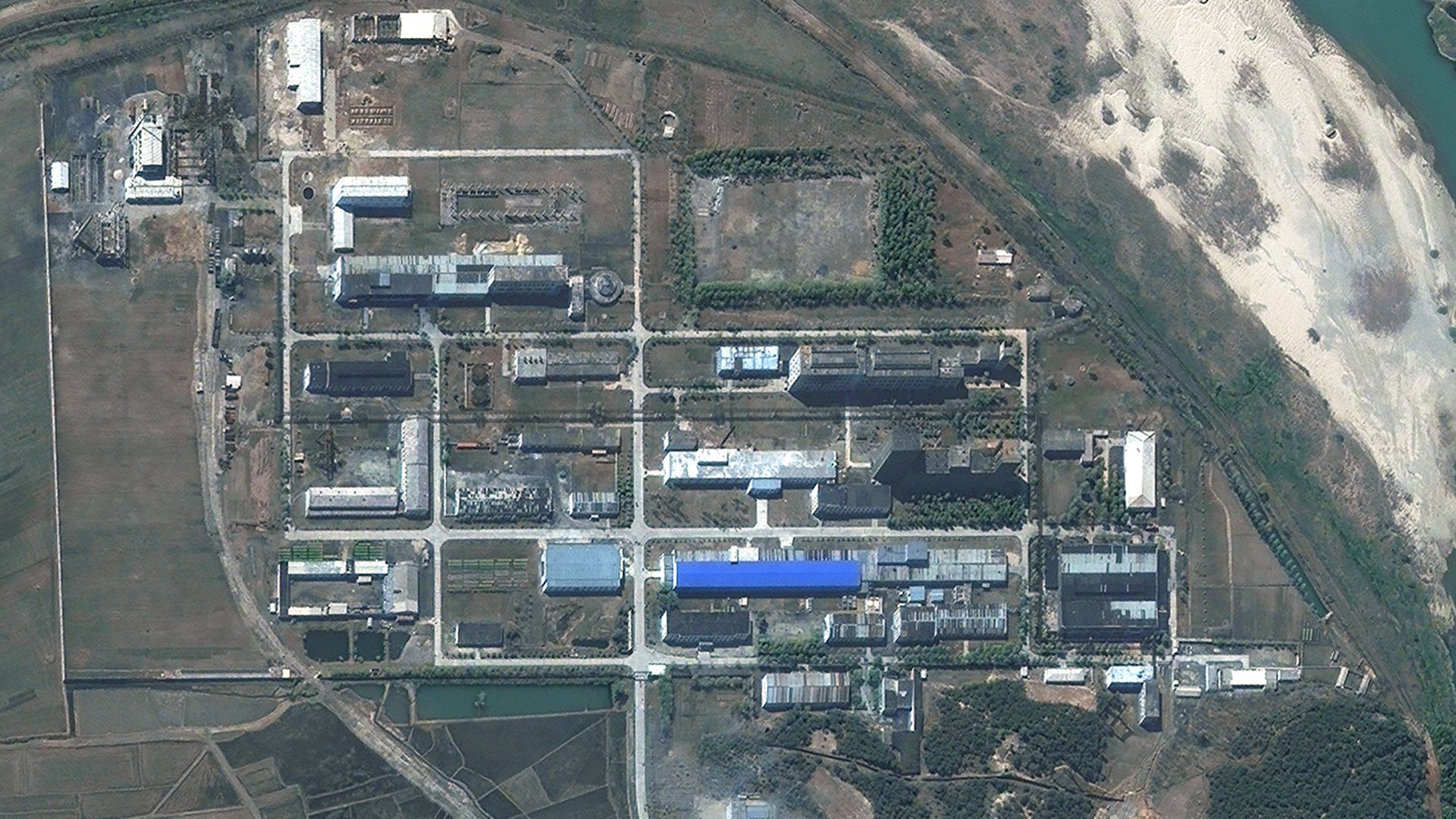 DigitalGlobe imagery of North Korea's 5MWe Reactor at the Yongbyon Nuclear Site in 2012.