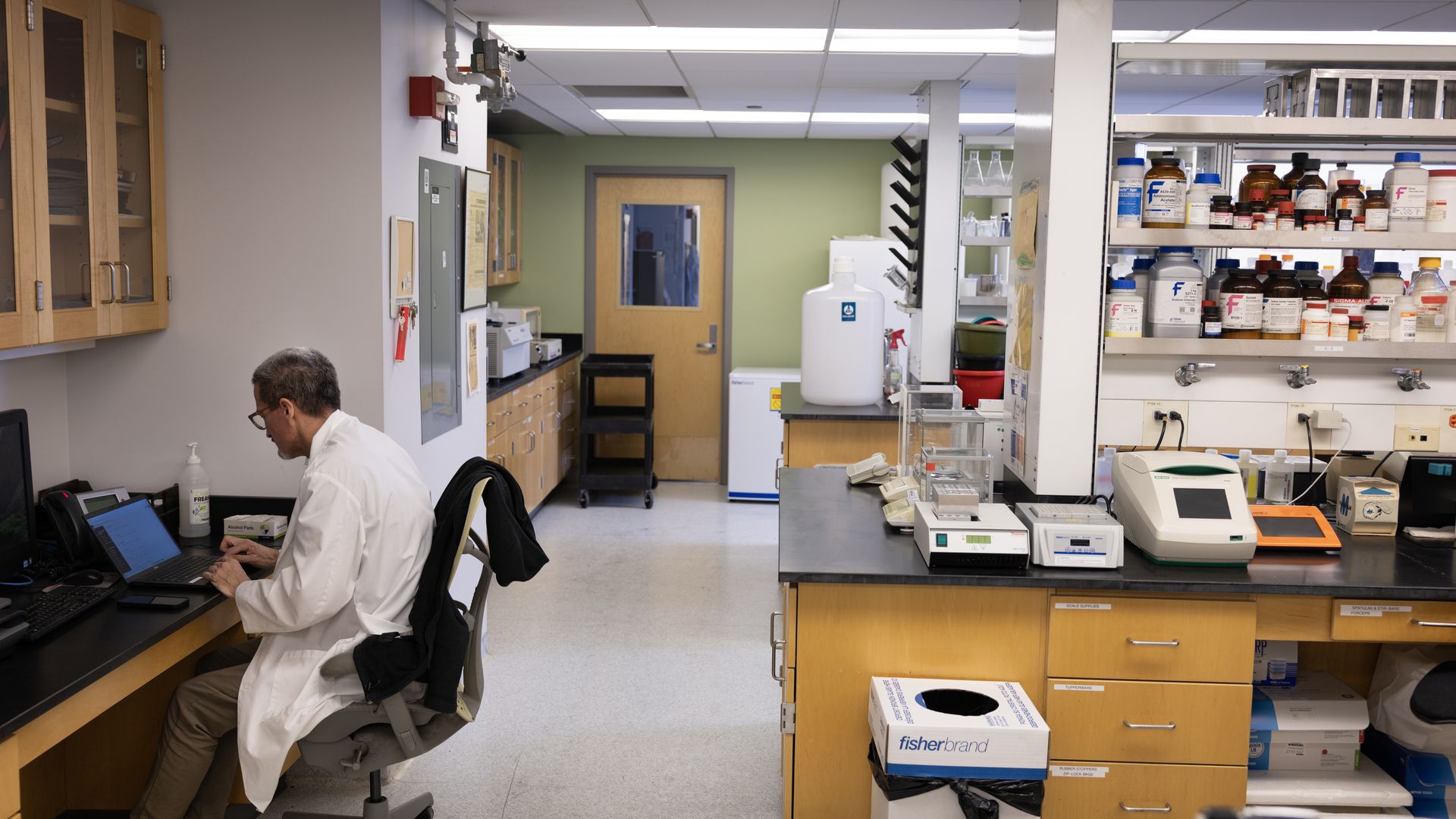 Diabetes researcher facing NIH grant and budget cuts