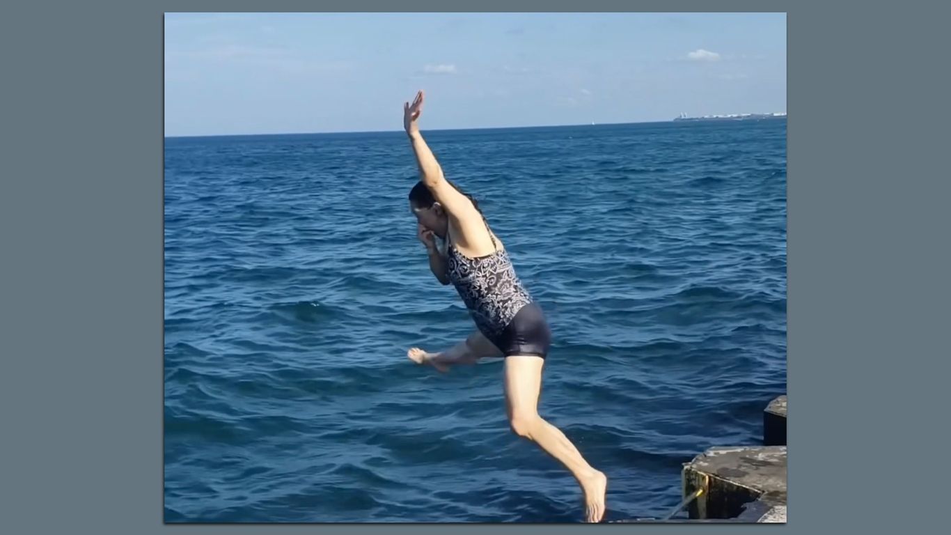 Lake warms up after super cold holiday temps