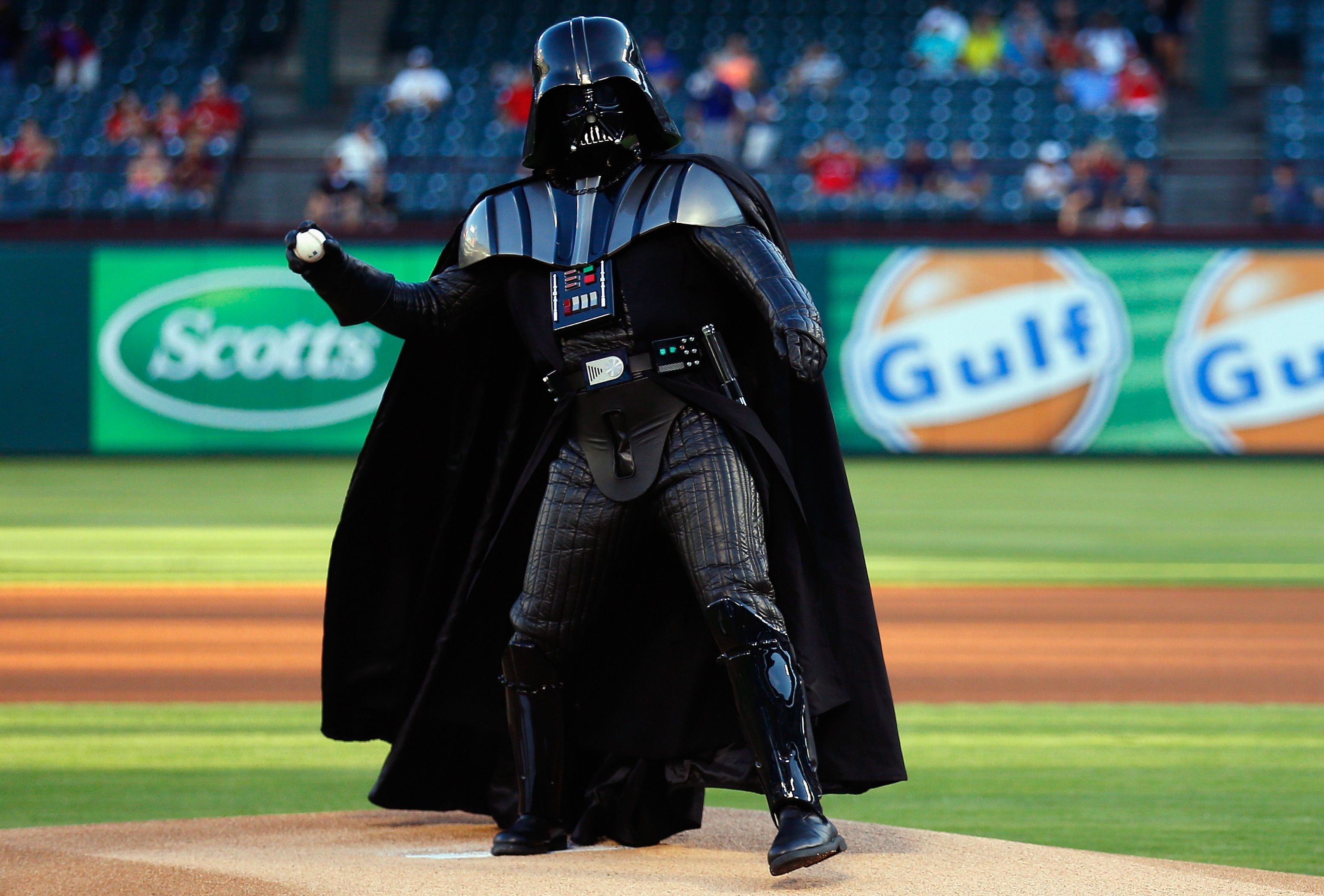 Darth Vader throws out the first pitch