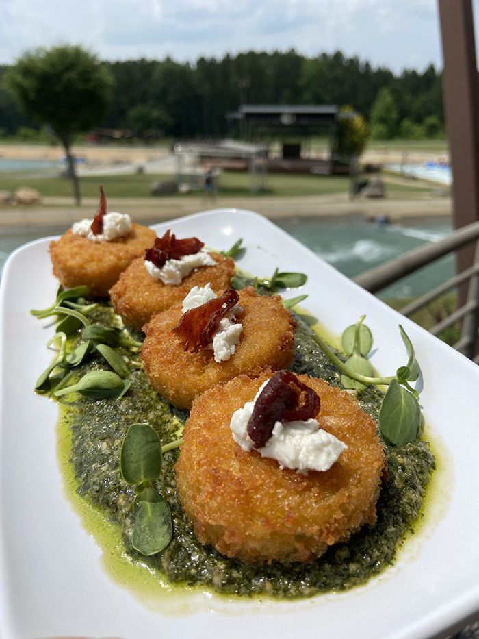 Crispy polenta bites ($8.25) at River's Edge. Photo: Ashley Mahoney/Axios