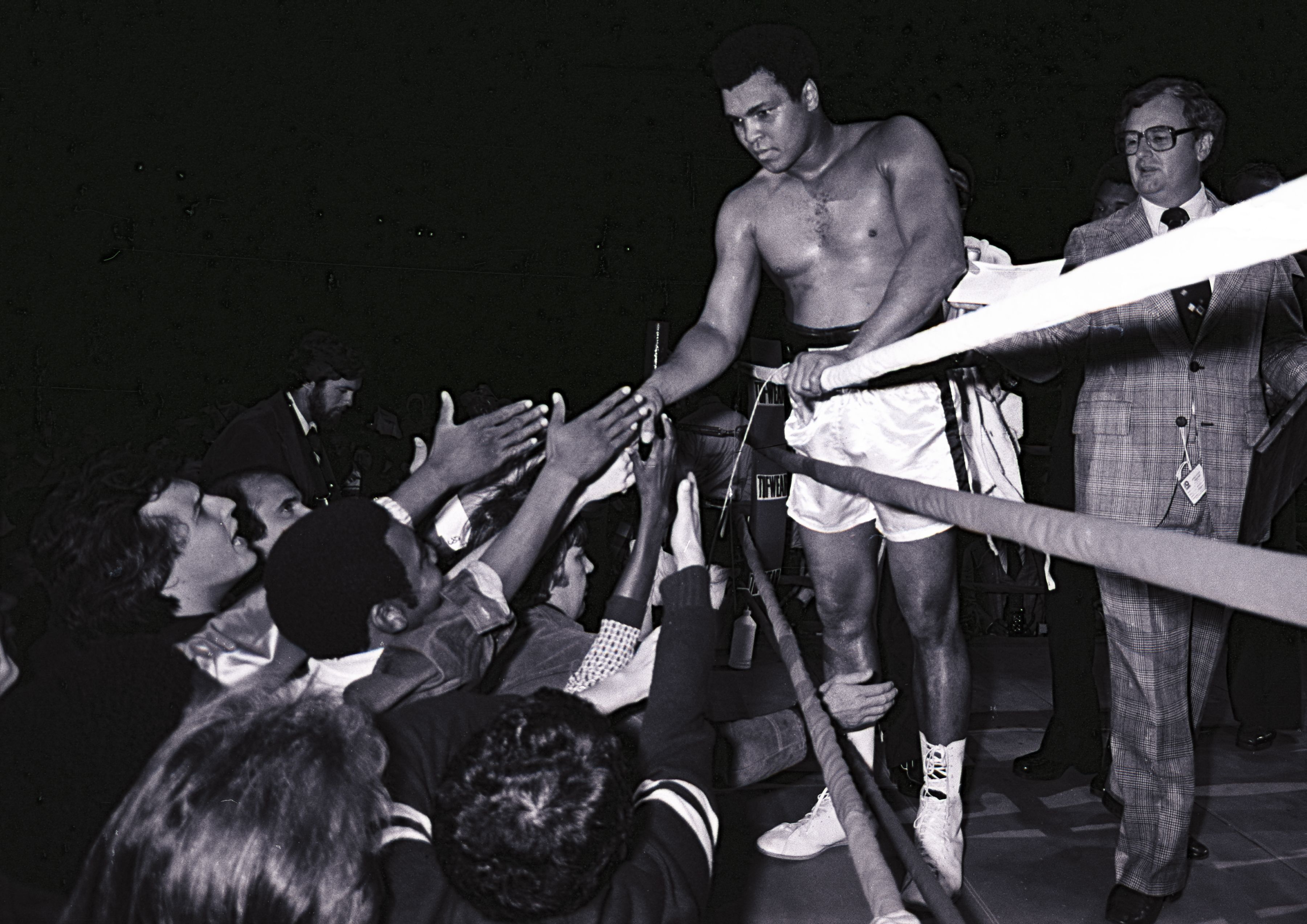 ATLANTA - October 10: Muhammad Ali charity boxing match to benefit The Friendship Force at The Omni Coliseum October 13, 1977 in Atlanta Georgia. (Photo By Rick Diamond/Getty Images)