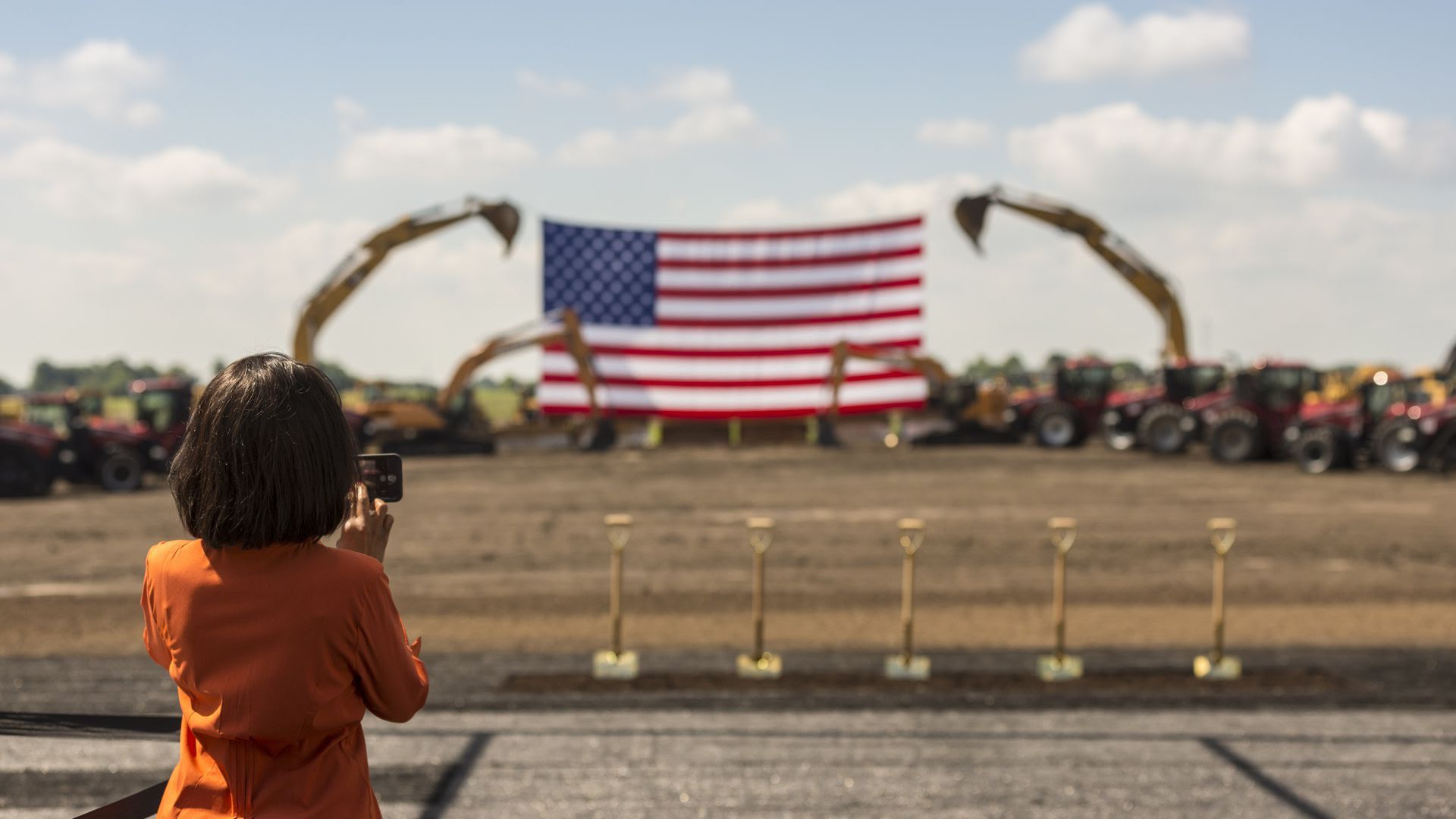 The ground breaking for the Foxconn plant in Mt. Pleasant, Wis., in 2018. Photo: Andy Manis/Getty Images