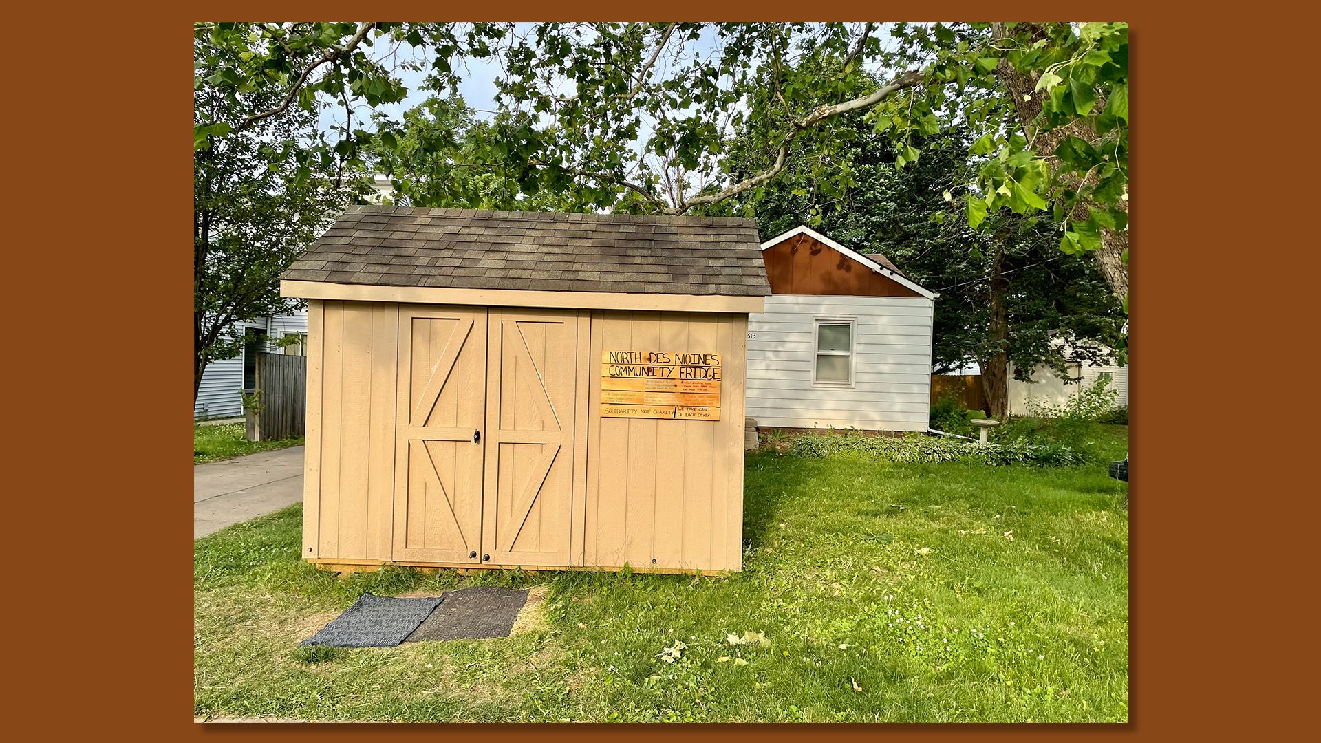 A photo of the community fridge.