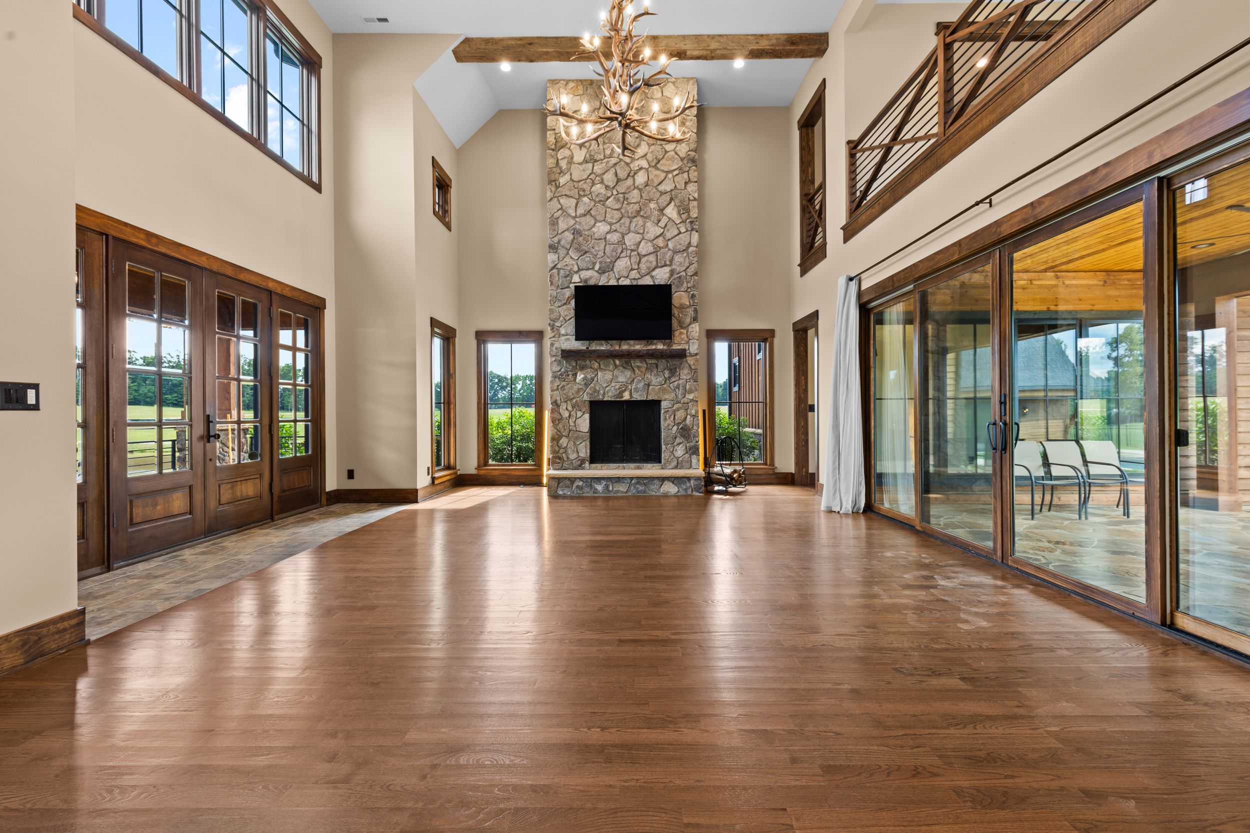 south charlotte Monroe house lists for $10M owned by crypto billionaire