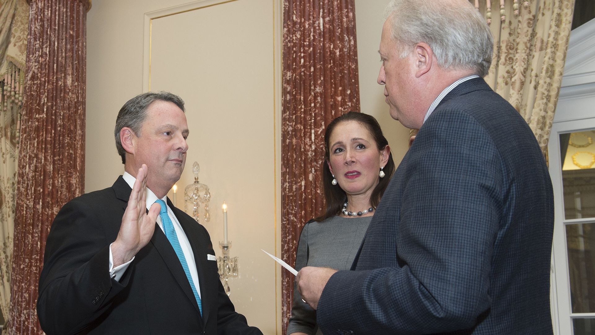 John Feeley being sworn in as ambassador to Panama