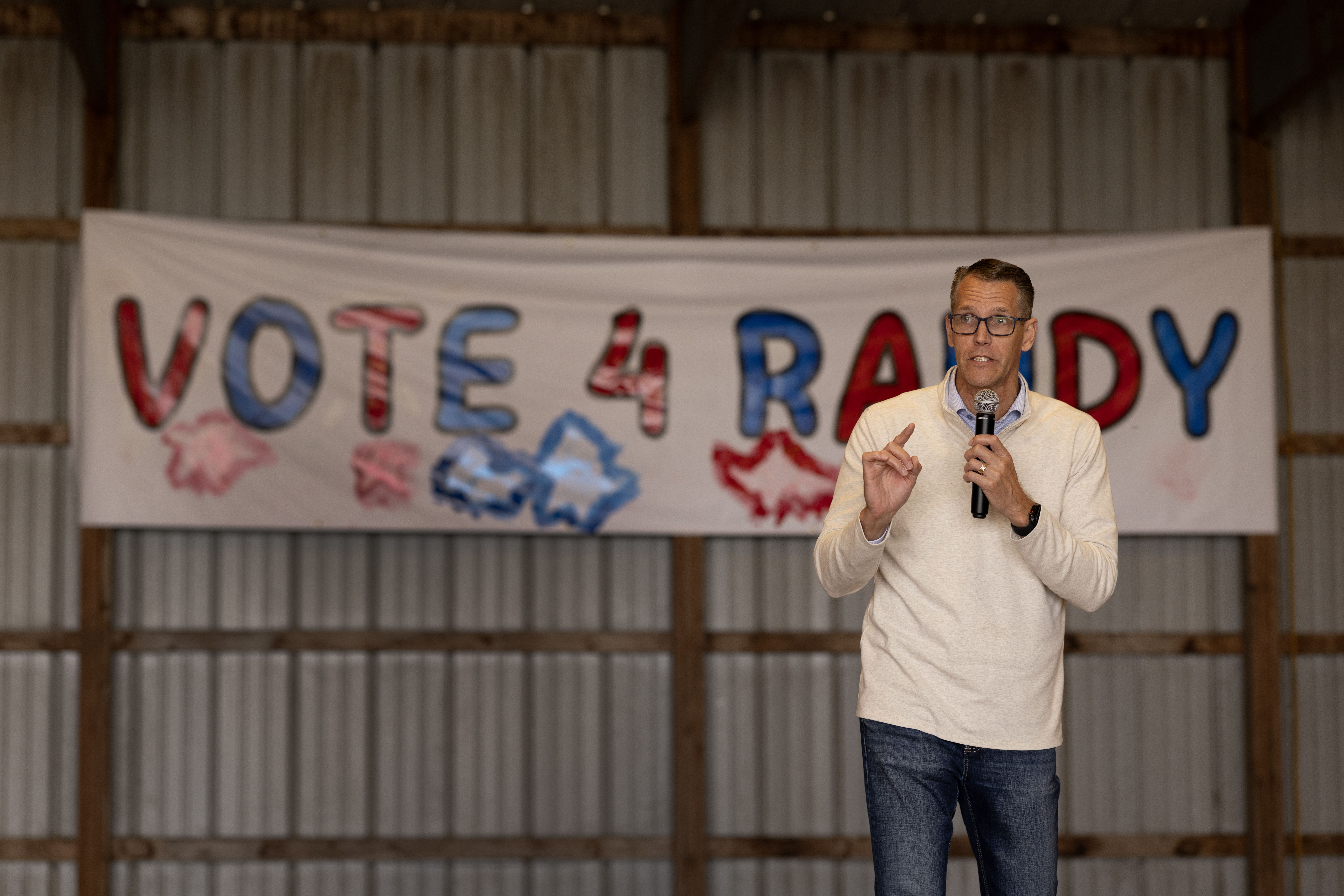 A photo of Randy Feenstra.