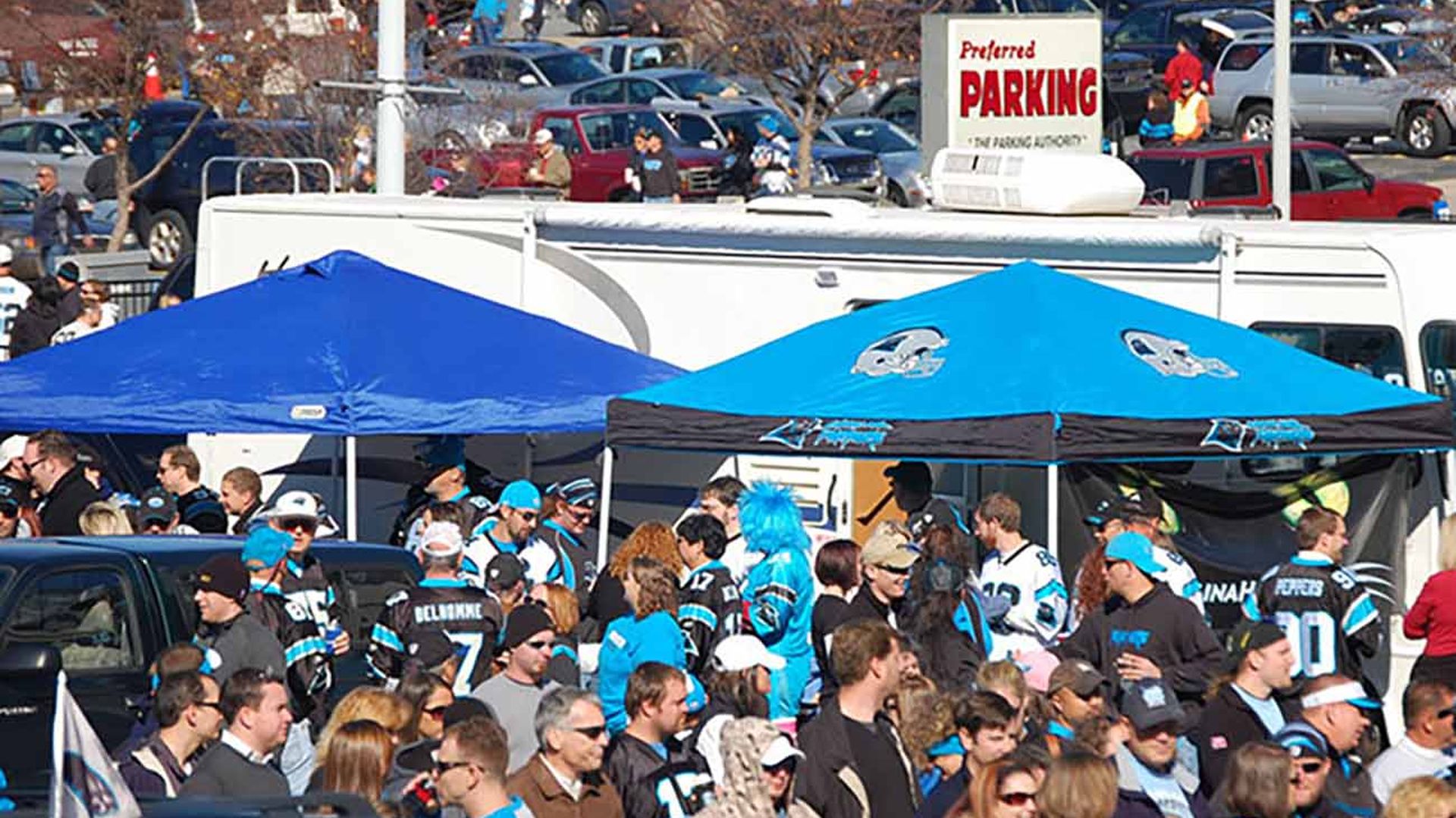 Panthers-tailgate