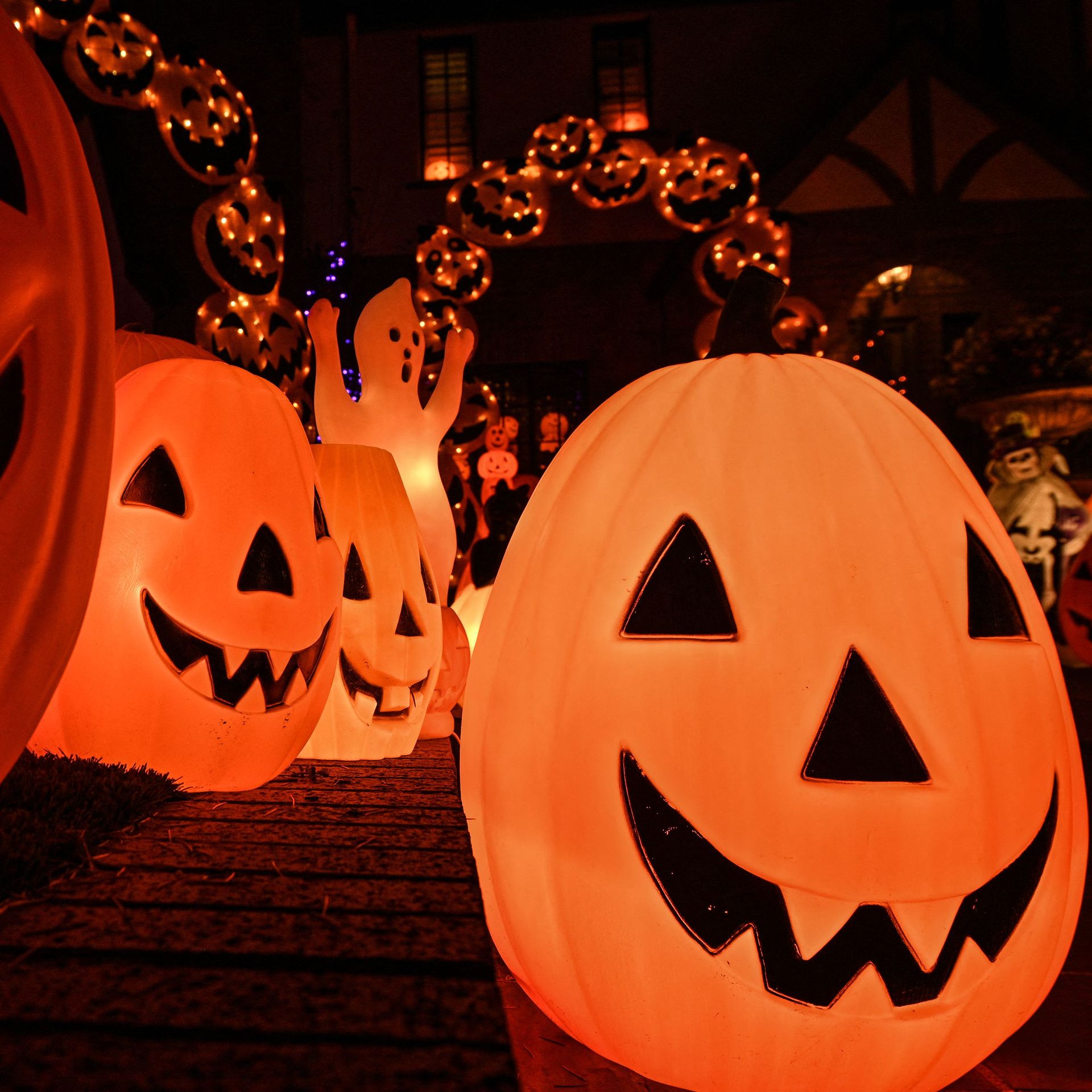 Rakuten data lifts the mask on global Halloween costume trends