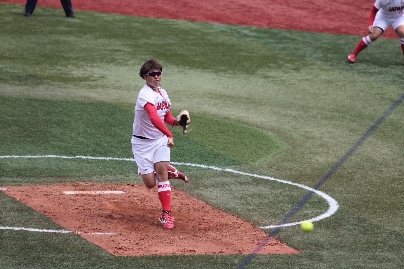 Team Usa Softball Defeats Japan 2 1 In Preview Of Gold Medal Match Axios