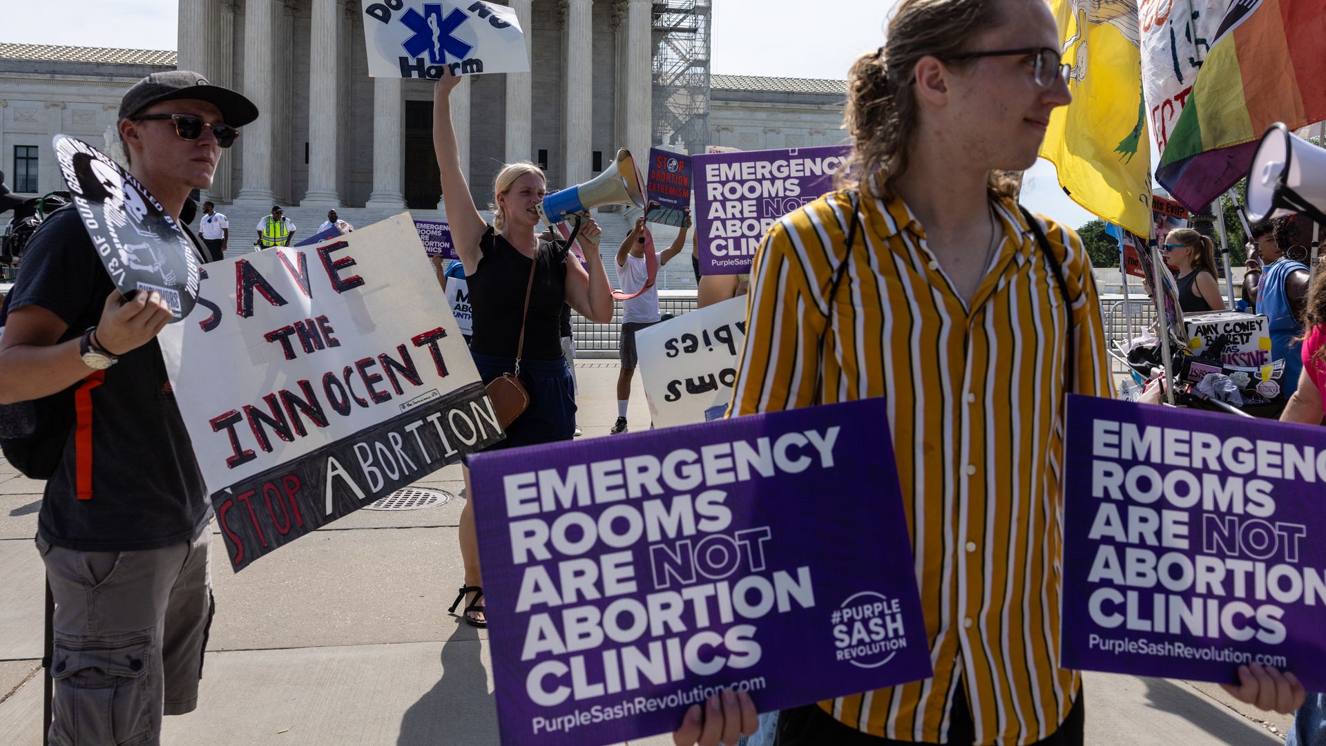 Anti-abortion protestors at Supreme Court, emergency abortion ban.