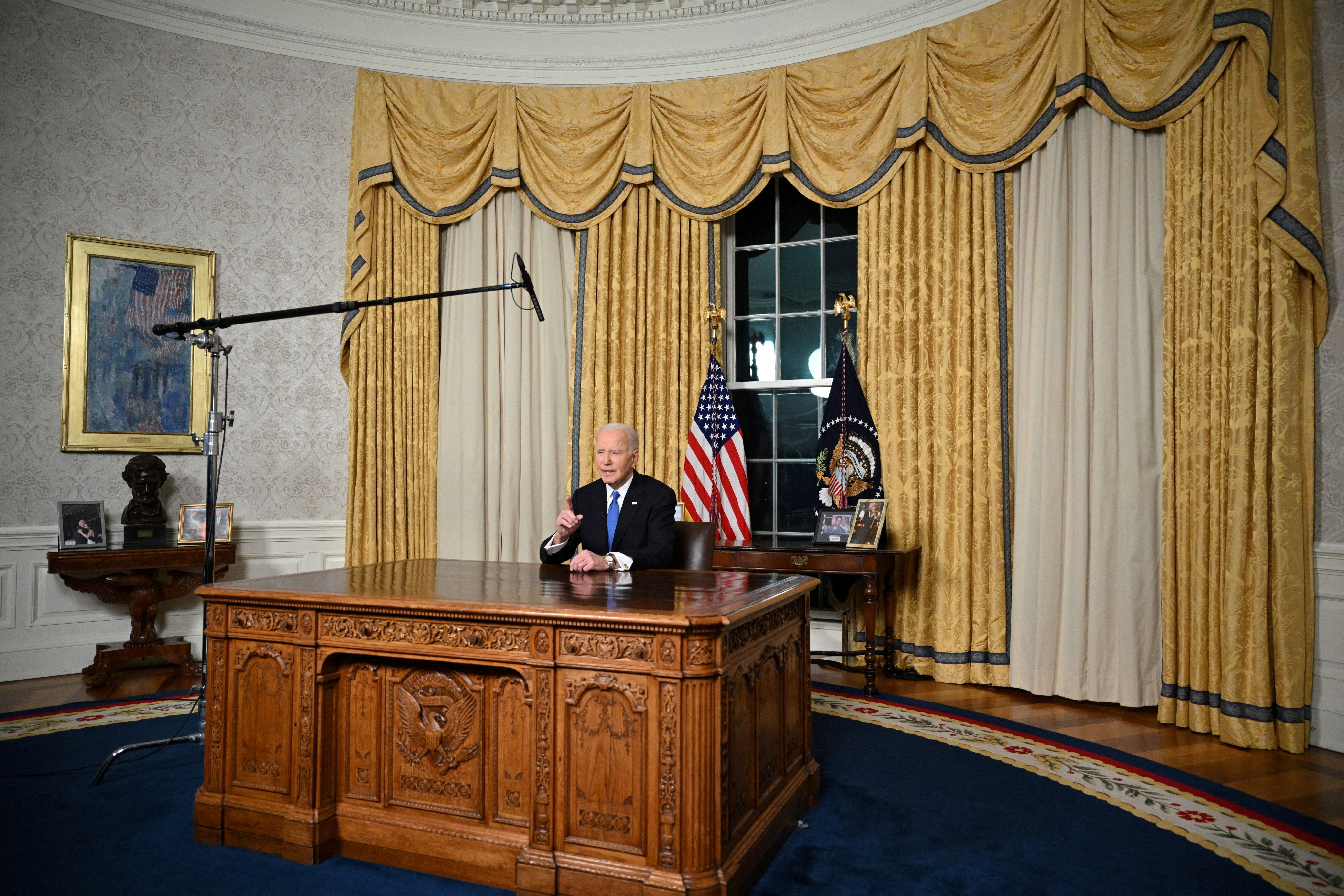 US President Joe Biden delivers his farewell address to the nation from the Oval Office of the White House in Washington, DC, on January 15, 2025. MANDEL NGAN/Pool vi