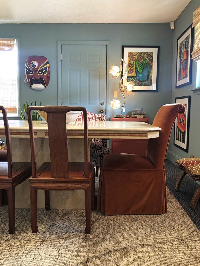 dressing room interiors dining table