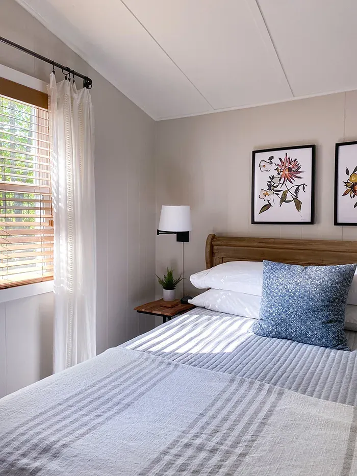 Airnbnb mountain house 2nd bedroom