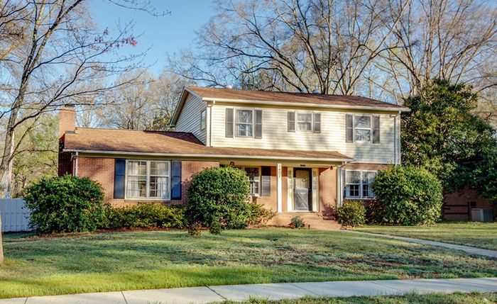 house-for-rent-at-community-room-central