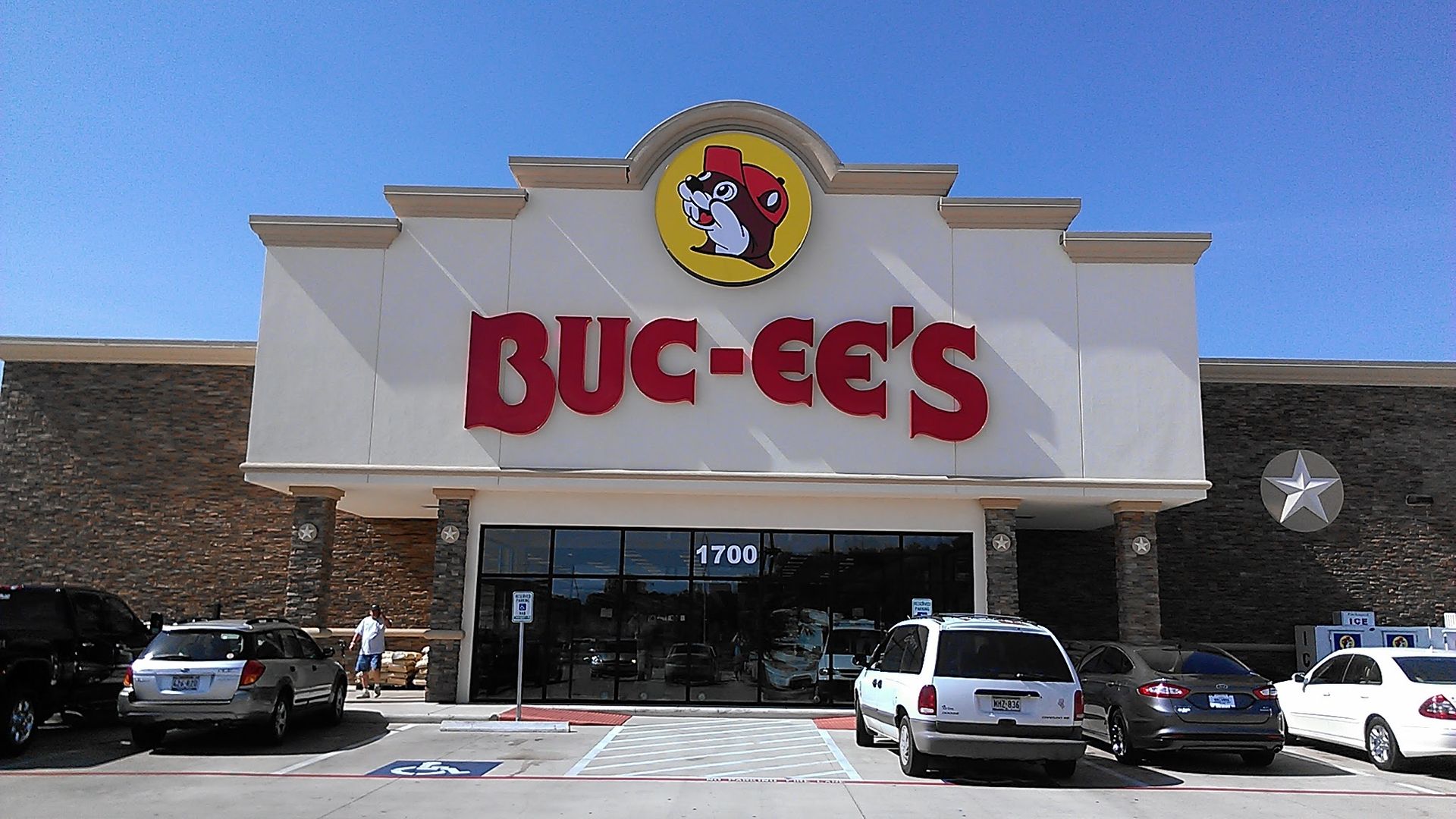 Photo shows the exterior of Buc-ee's in Texas.