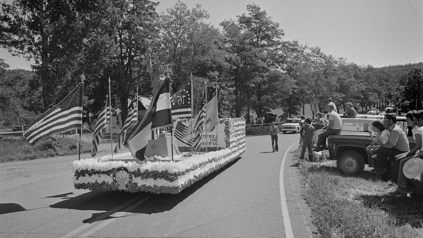 A Boulder horse trek once led to a bicentennial scandal