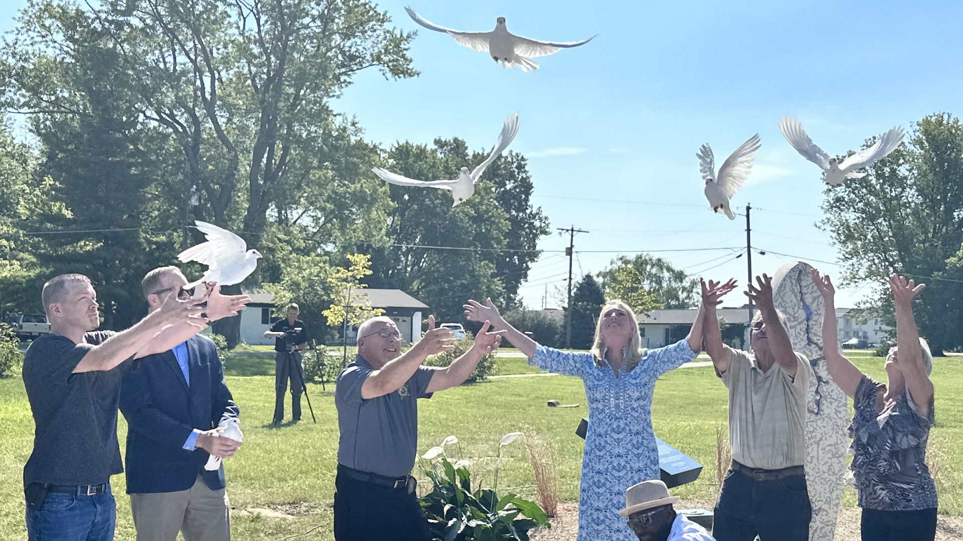 Doves released in Fox Hollow ceremony.