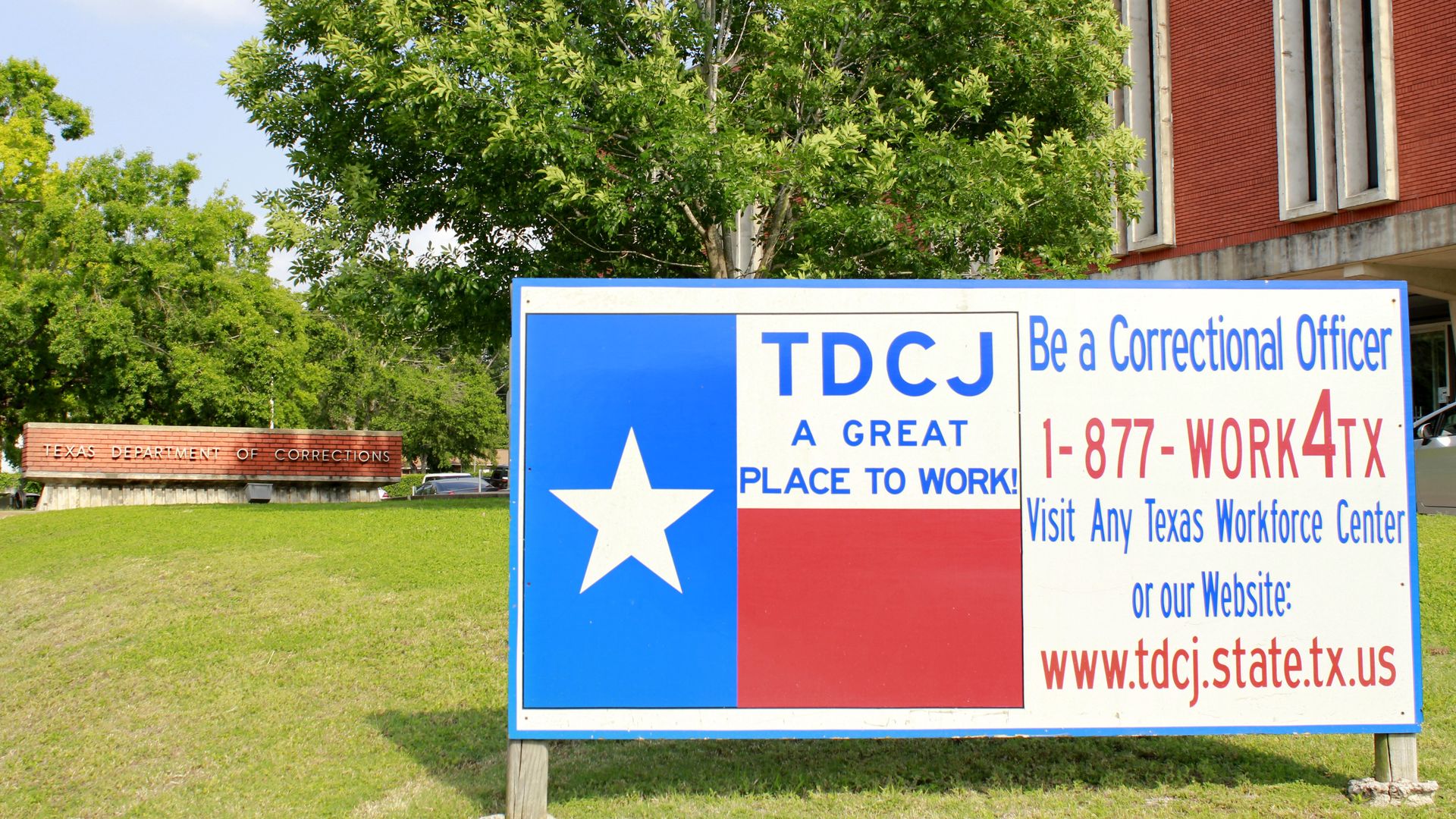 A sign from the Texas Department of Criminal Justice.