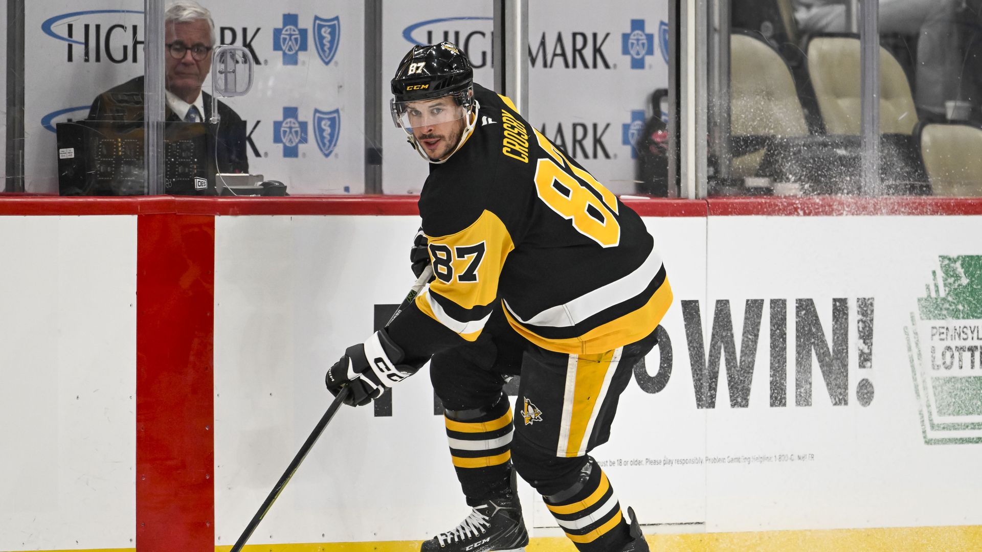 Pittsburgh Penguins center Sidney Crosby (87) skates with the puck during the second period in the preseason NHL game between the Pittsburgh Penguins and the Buffalo Sabres on October 3, 2025, at PPG Paints Arena in Pittsburgh, PA. (Photo by Jeanine Leech/Icon Sportswire via Getty Images)